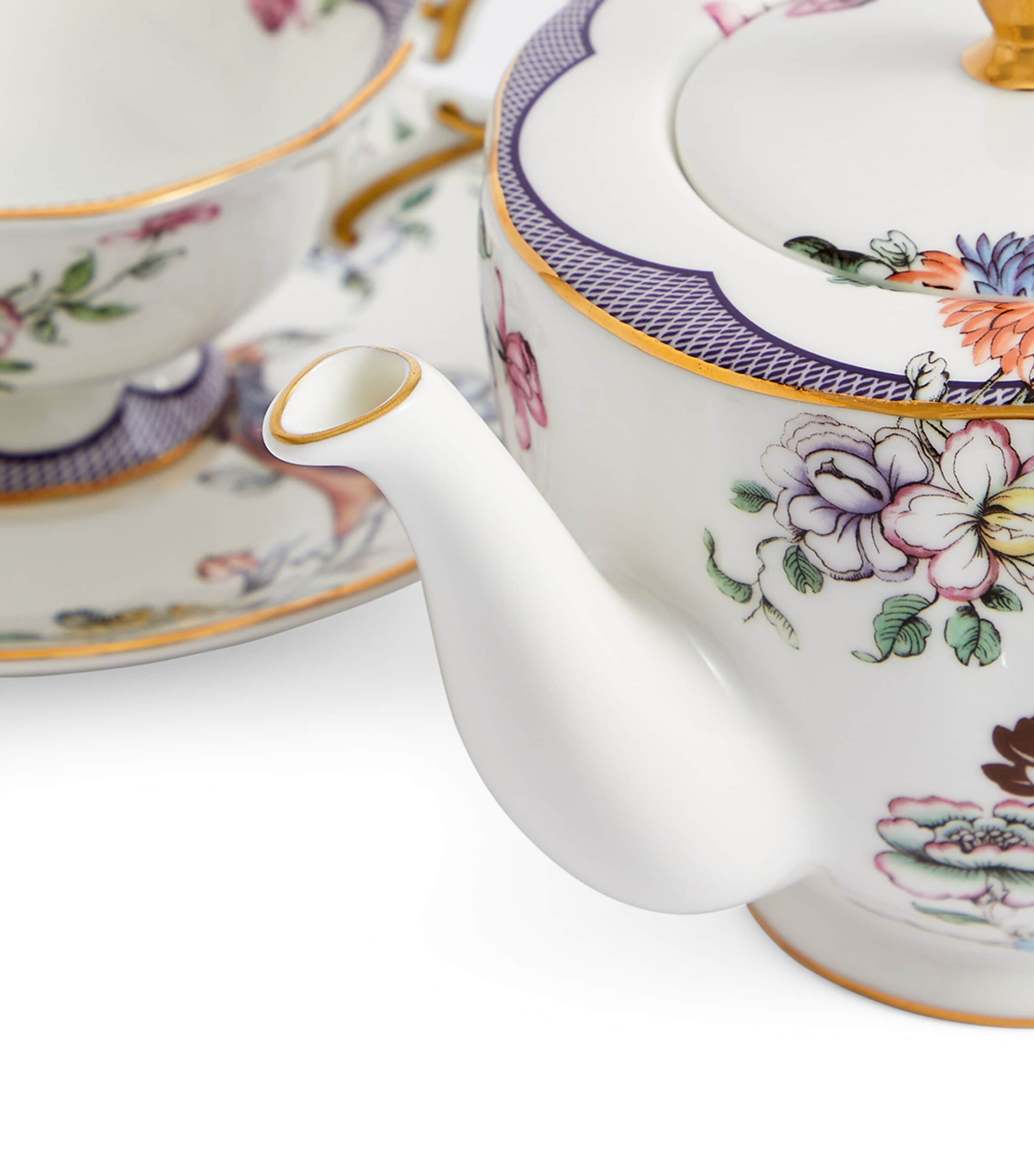 Wedgwood Fortune Tea Set Image 2