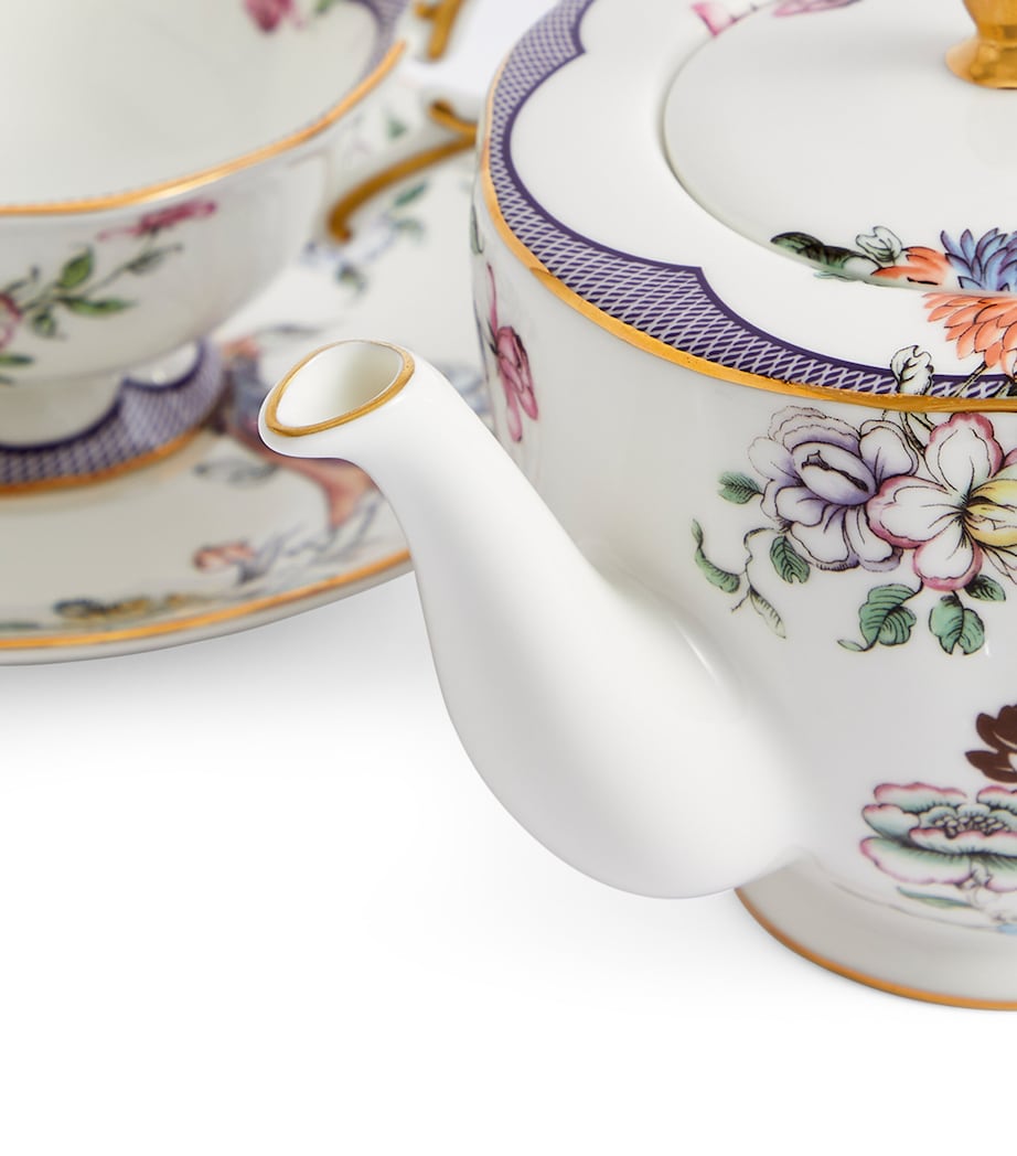 Wedgwood Fortune Tea Set Image 2