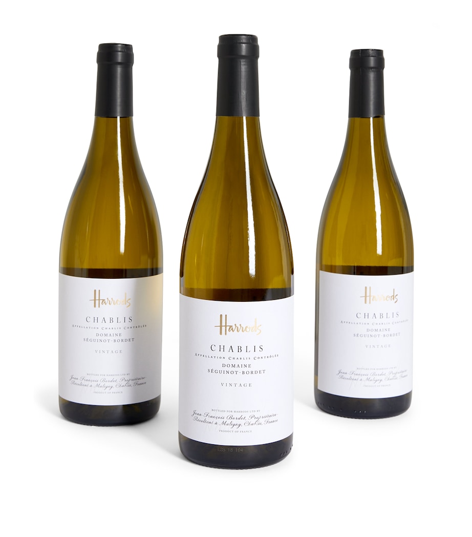 Chablis Wine Case (12 Bottles) - Chablis, France NO COLOUR Image 4