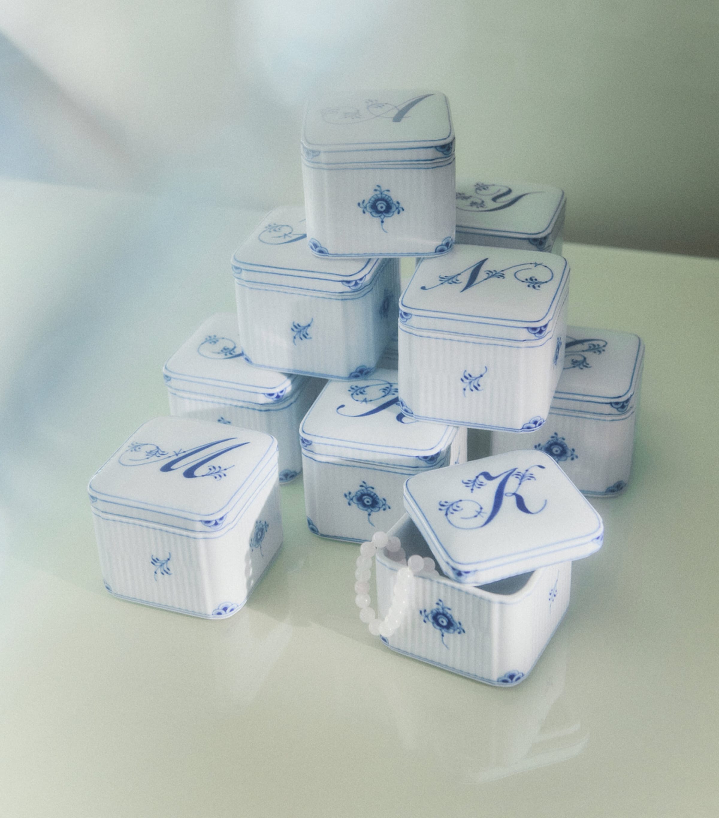Royal Copenhagen Porcelain Alphabet Bonbonniere Blue Image 4