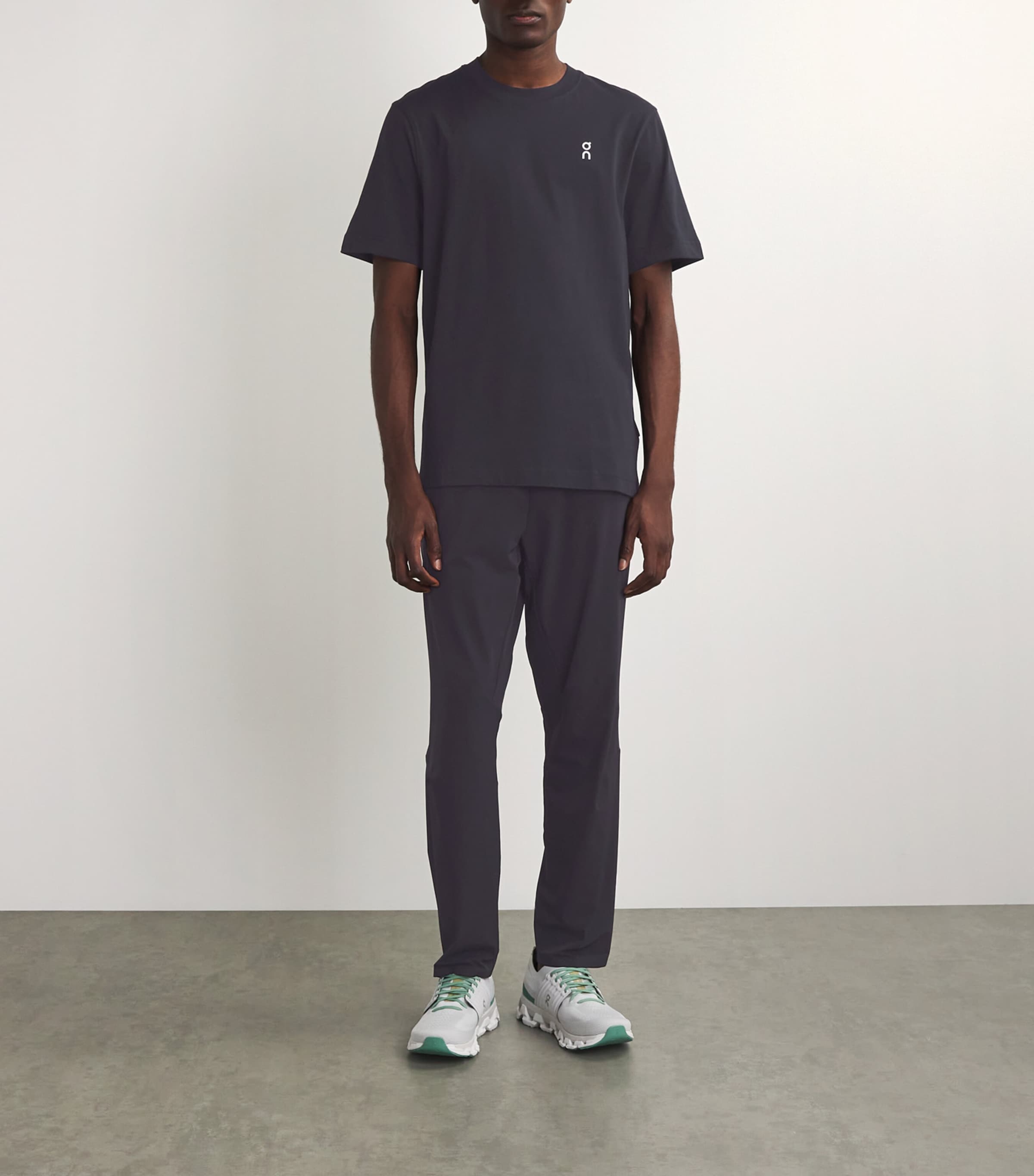 Graphic-T T-Shirt BLACK Image 2