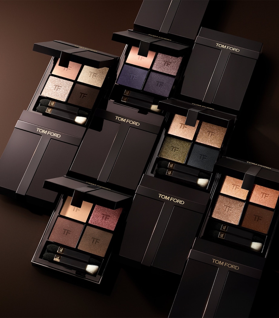TOM FORD Runway Eye Colour Quad Iconic Smoke Image 4