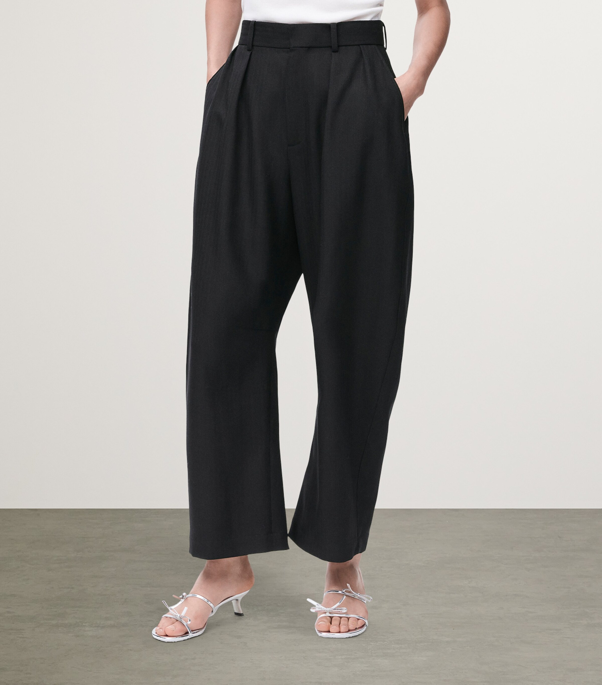 LOEWE Womens Wool-Blend Barrel Trousers Black Image 3