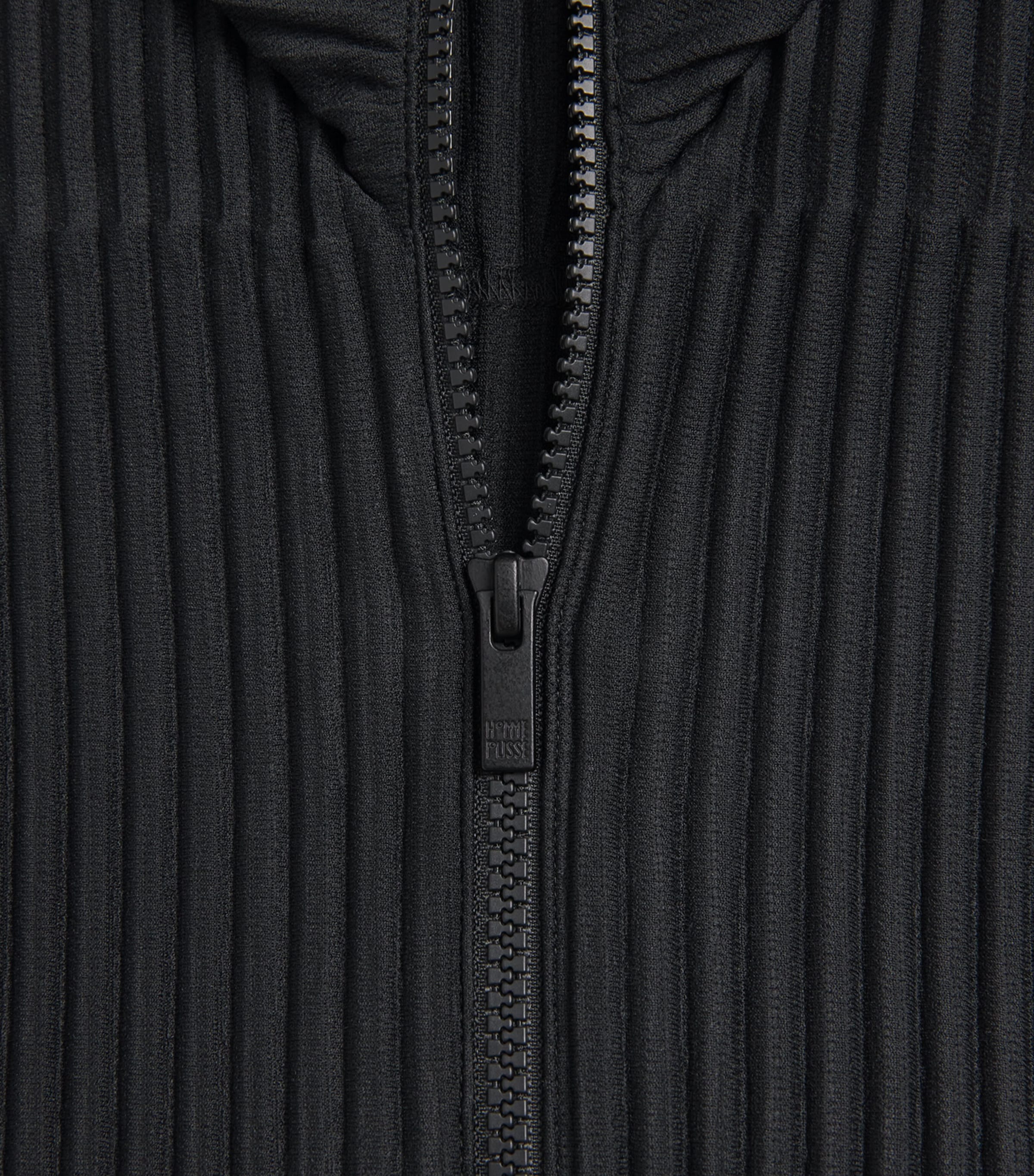 Pleated Half-Zip Sweater 15-BLACK Image 5