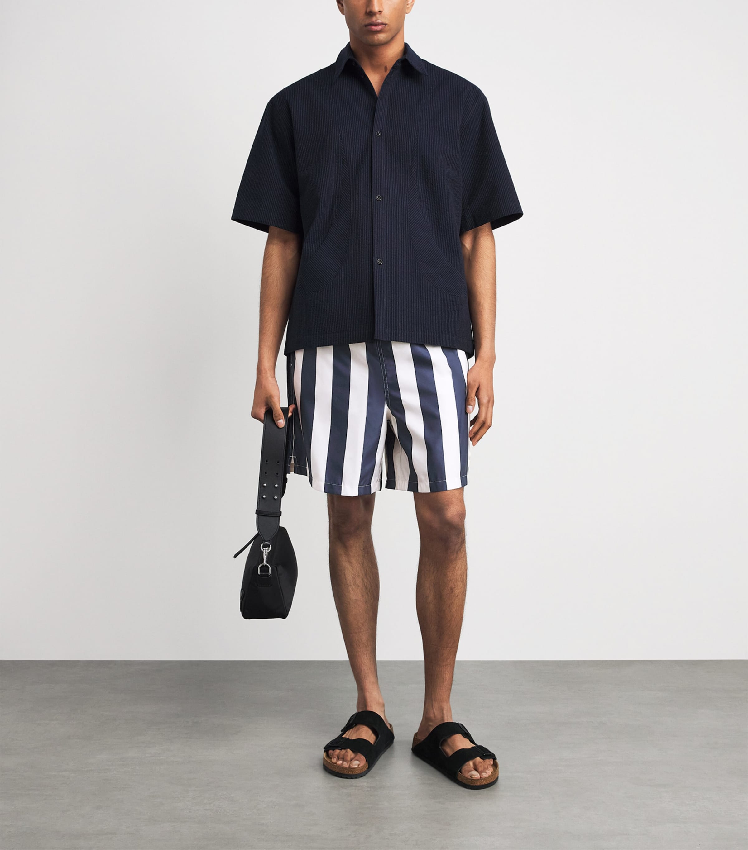 AMI Paris Mens Logo Stripe Swim Shorts Blnc Crme/encre Image 4