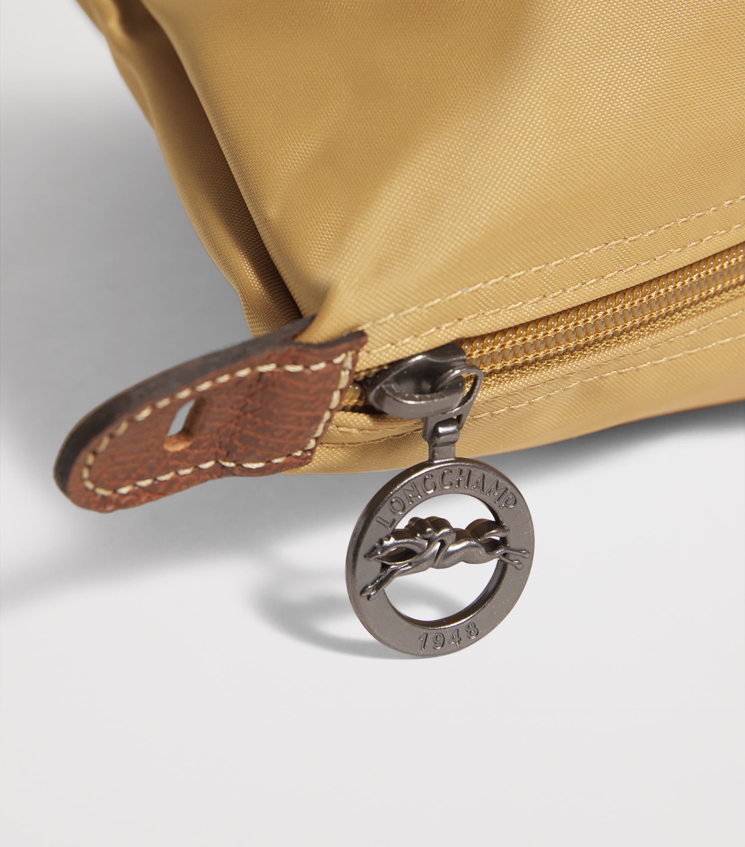 Large Le Pliage Travel Tote Bag P86 FAWN Image 6