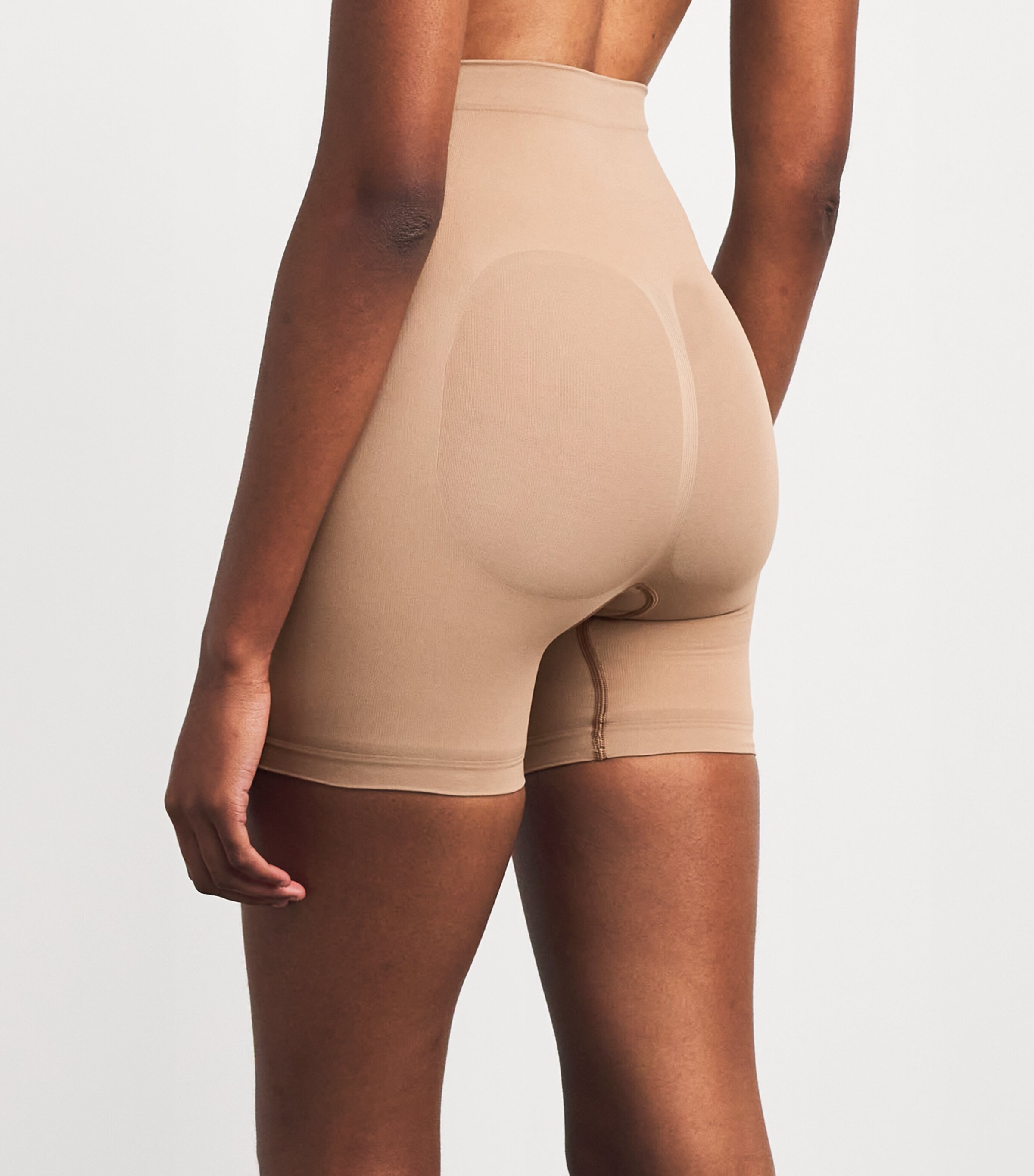Seamless Sculpt Mid-Thigh Shorts SIENNA Image 3