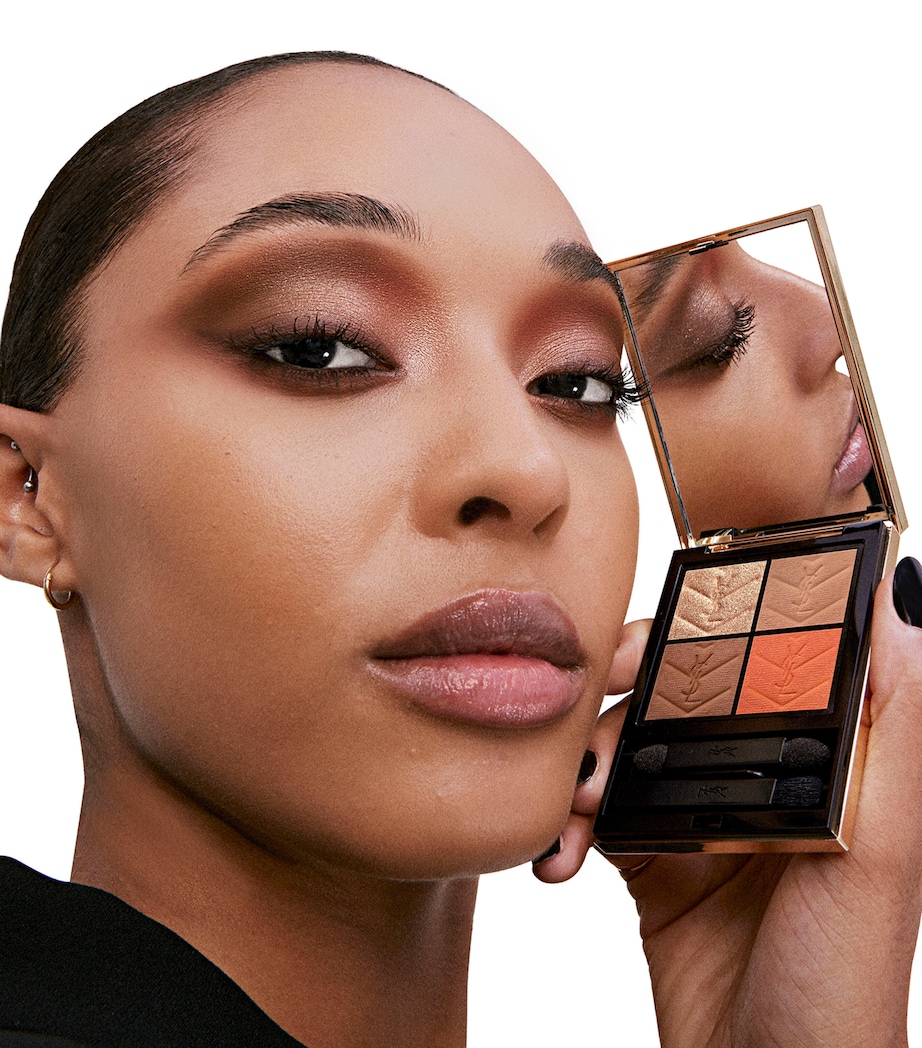 Couture Mini Clutch Eyeshadow Palette 810 Image 3