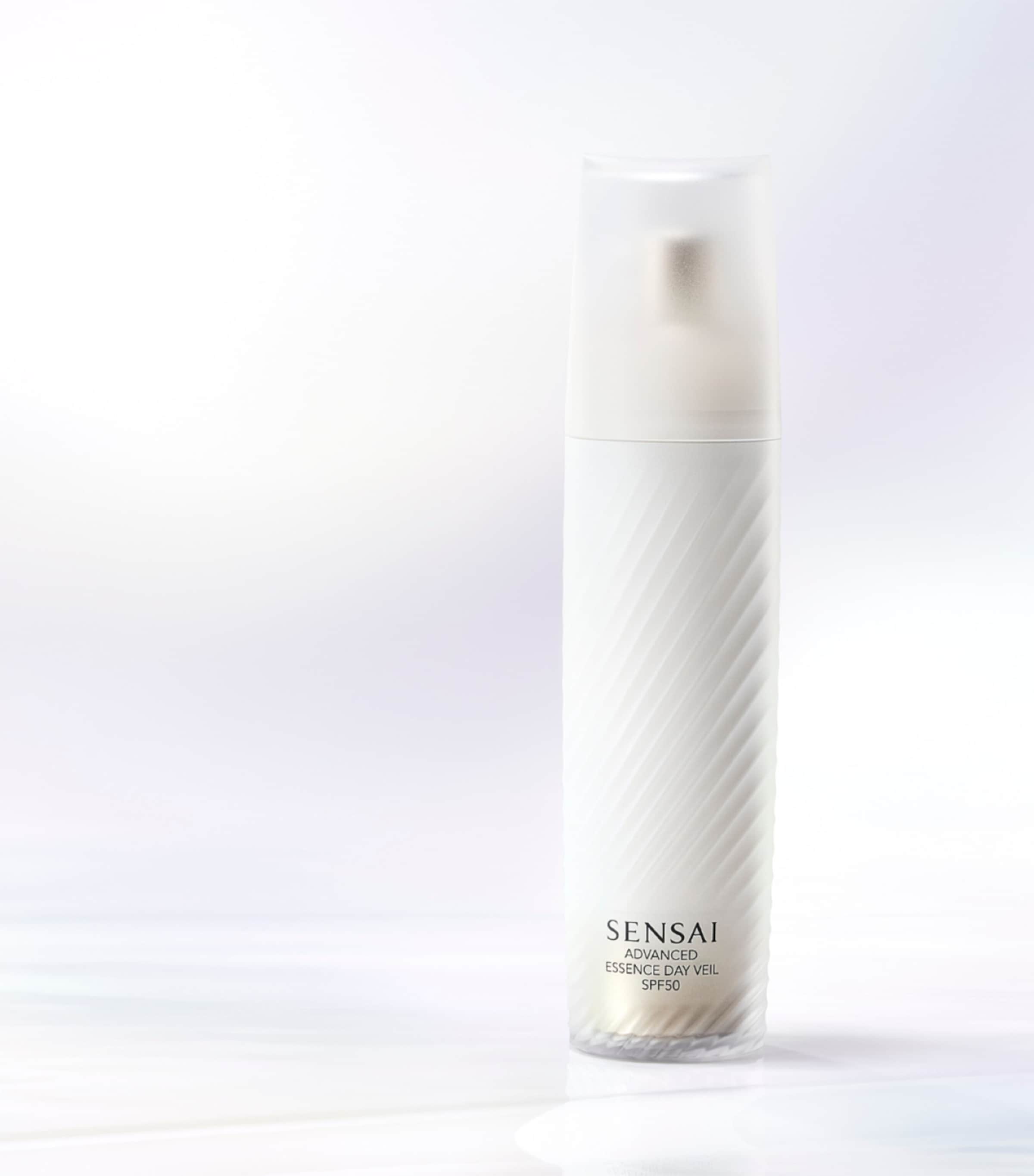 Sensai Advanced Essence Day Veil (40ml) Image 4