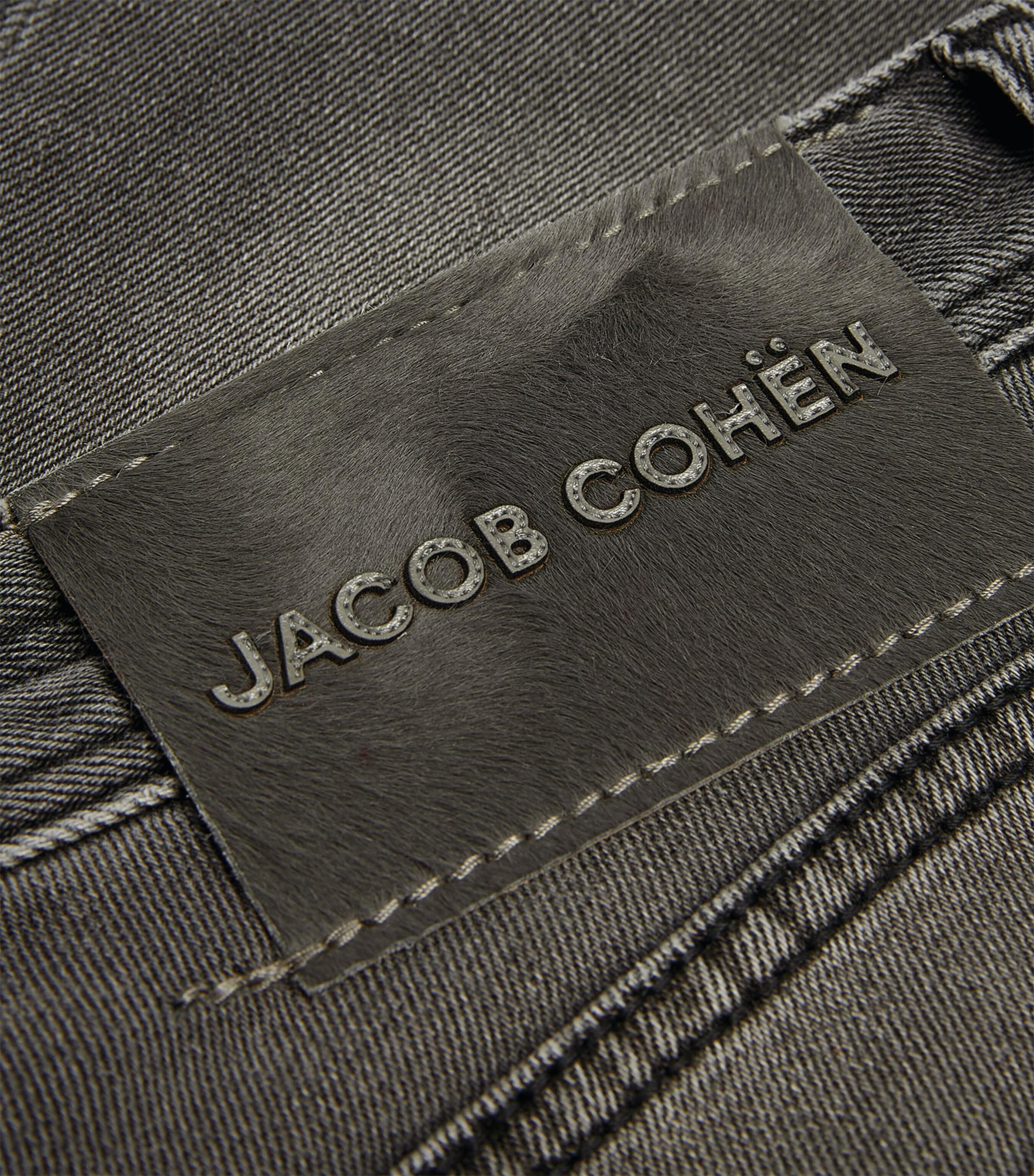 Comfort-Stretch Faded Slim Jeans 500D Image 5