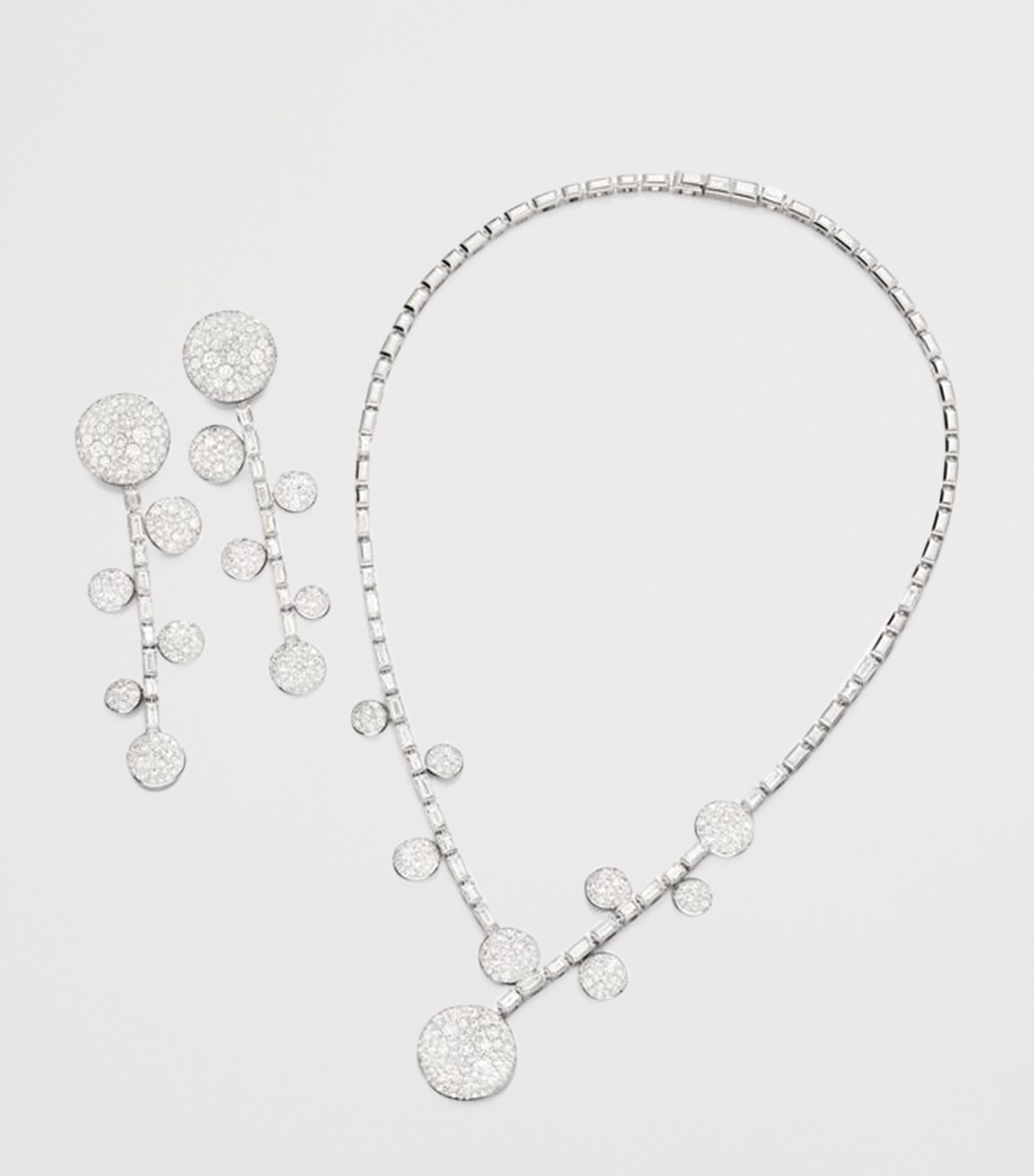 White Gold and Diamond Sabbia Pendant Necklace DB000 Image 2