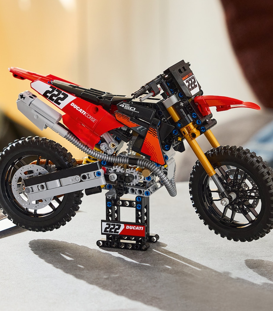 Lego Ducati Desmo450 MX Factory Motorcycle 42238 Image 5