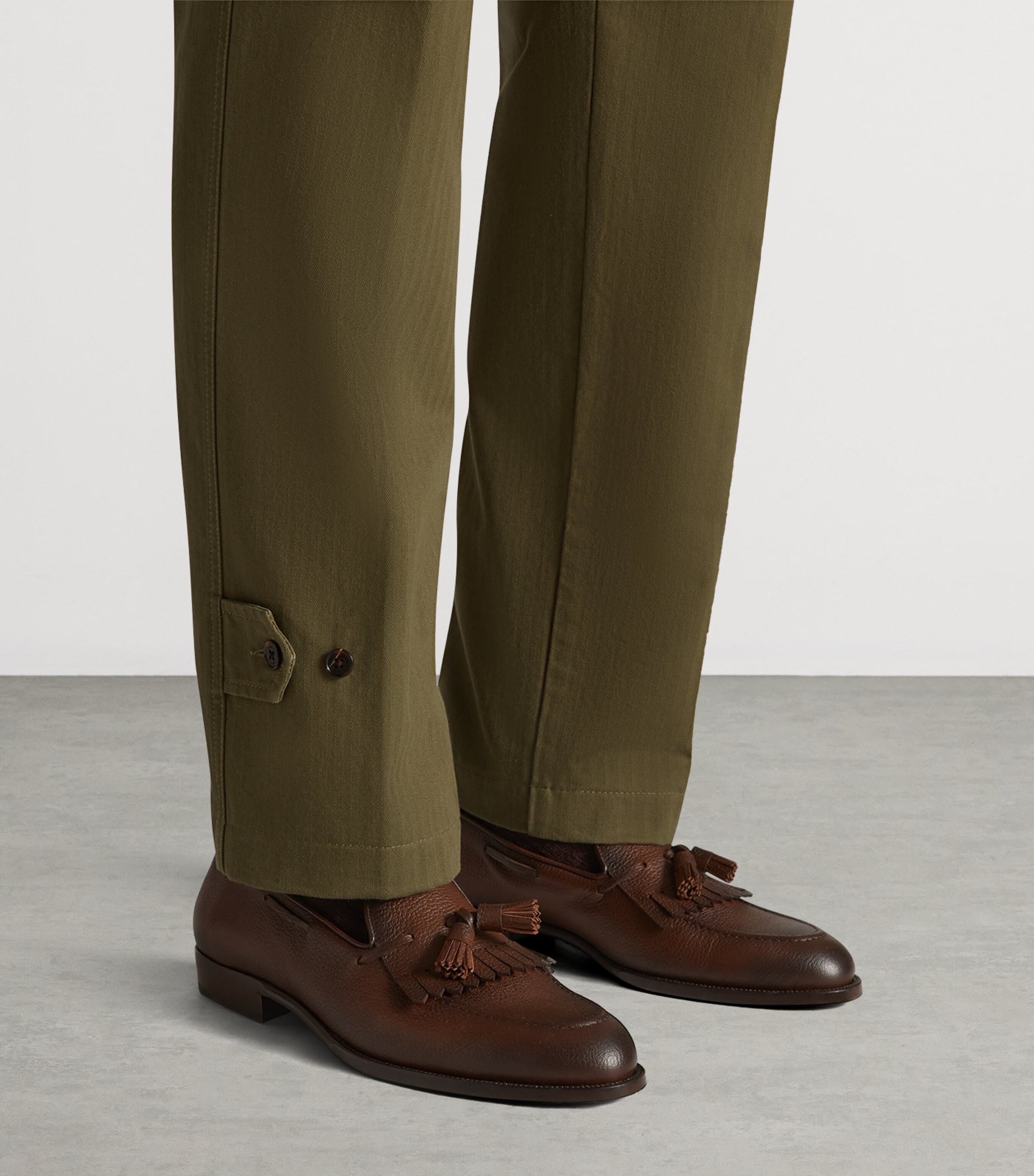 Cotton Micro-Herringbone Single-Pleat Tapered Chinos 312OLIVE Image 5