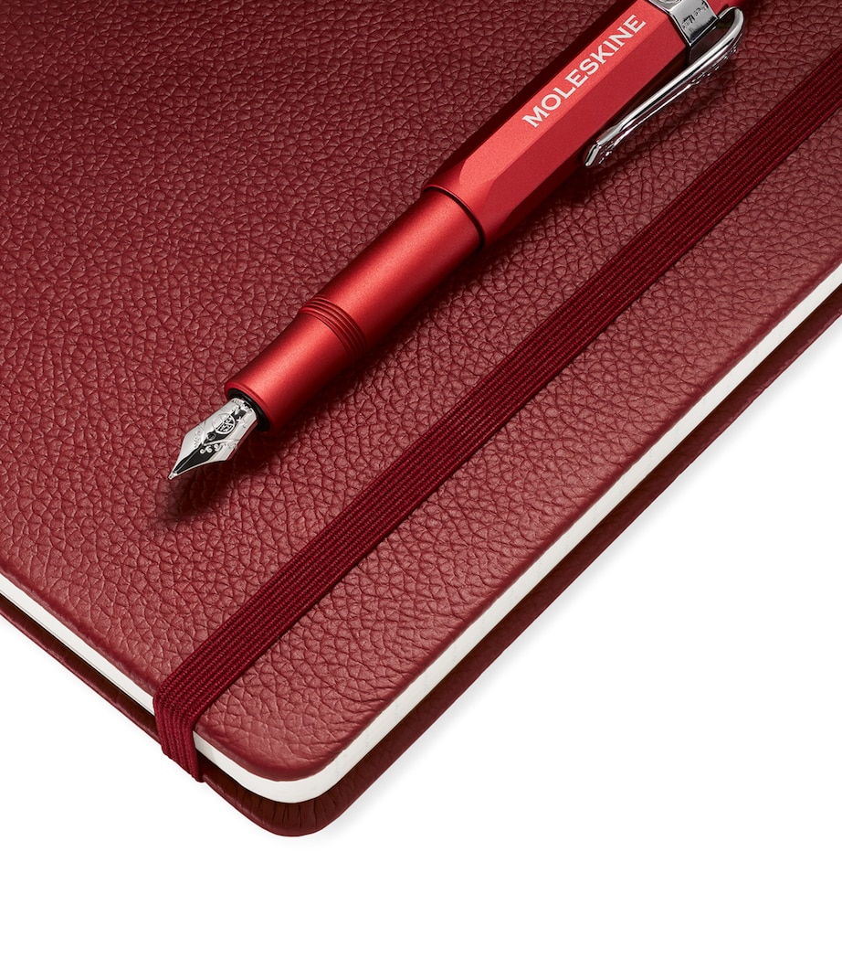 Le Duo Ecriture Fountain Pen and Notebook Set MULTI Image 2