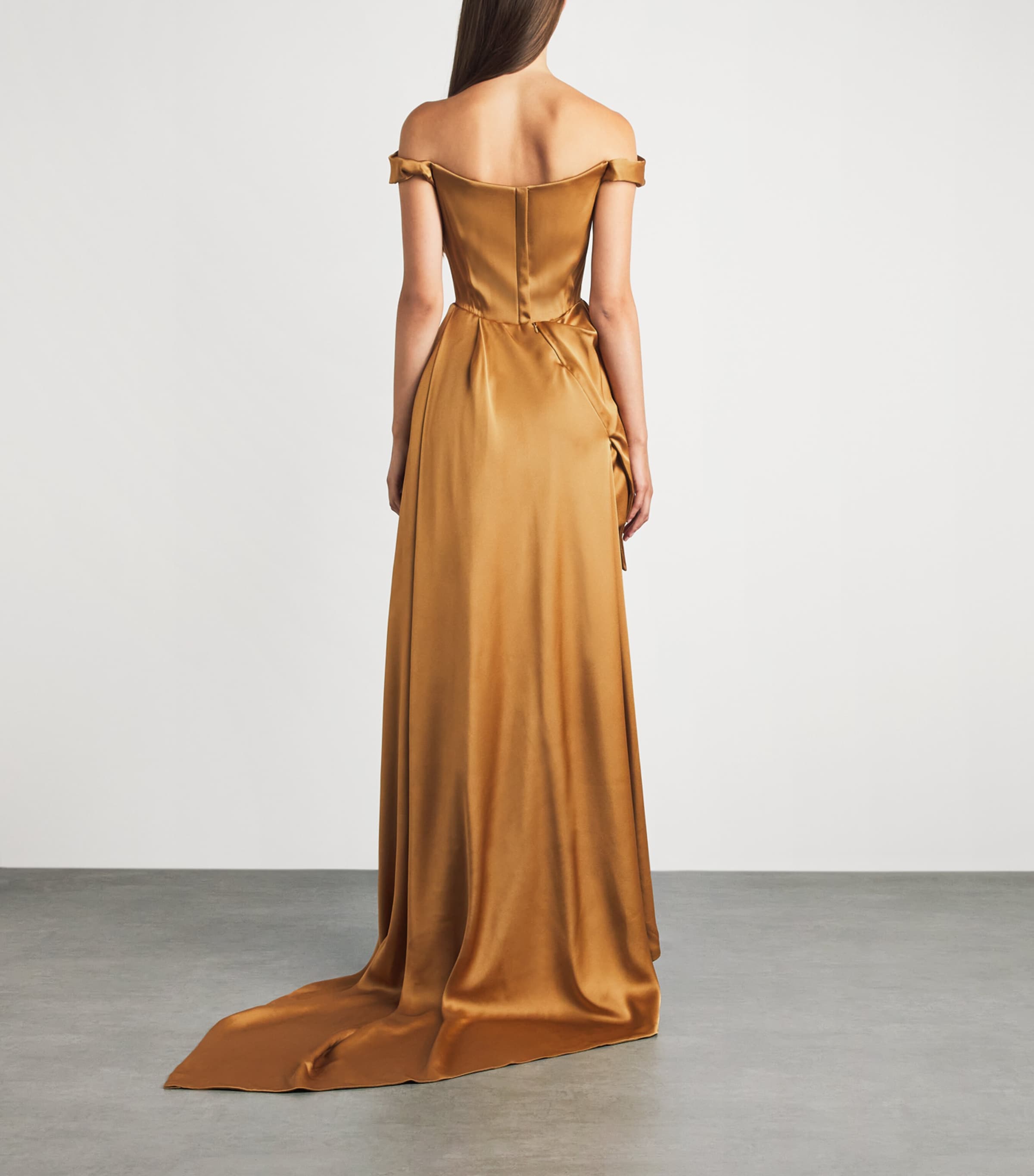 Vivienne Westwood Womens Off-The-Shoulder Comet Gown Brass/gold Image 4