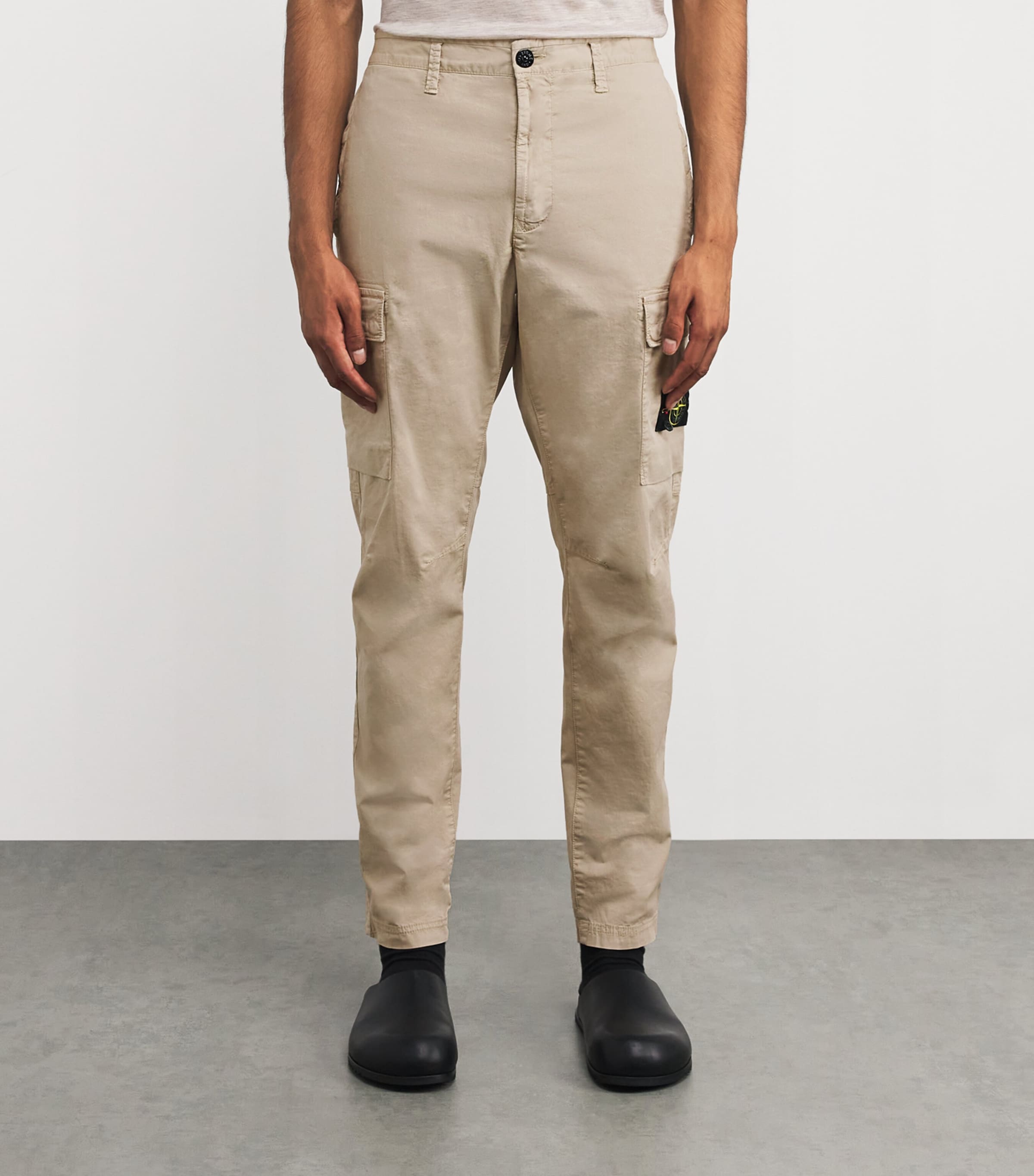 Stretch-Cotton Cargo Trousers V009A Image 3
