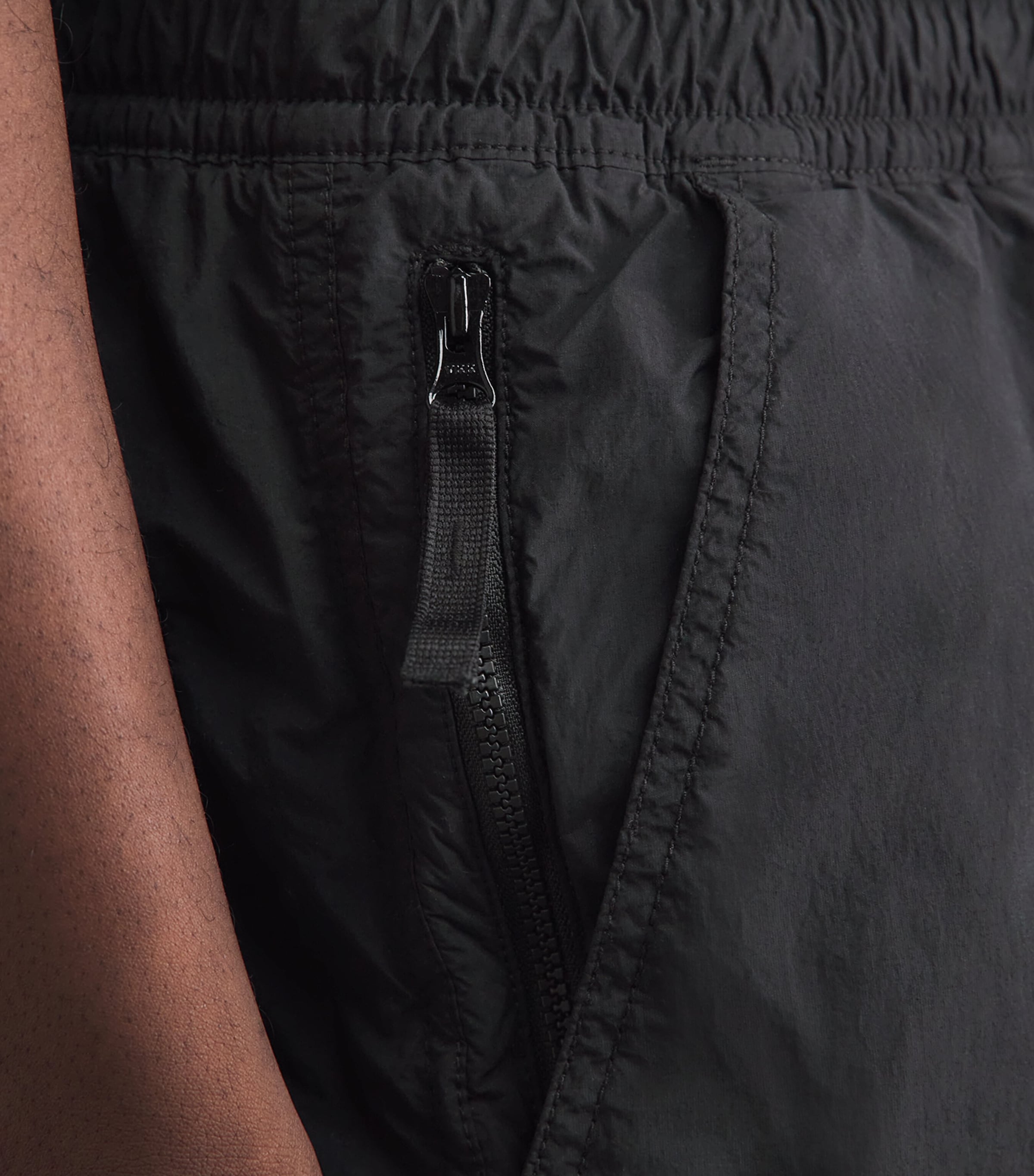 Stone Island Mens Recycled Ghost Logo Shorts Image 3