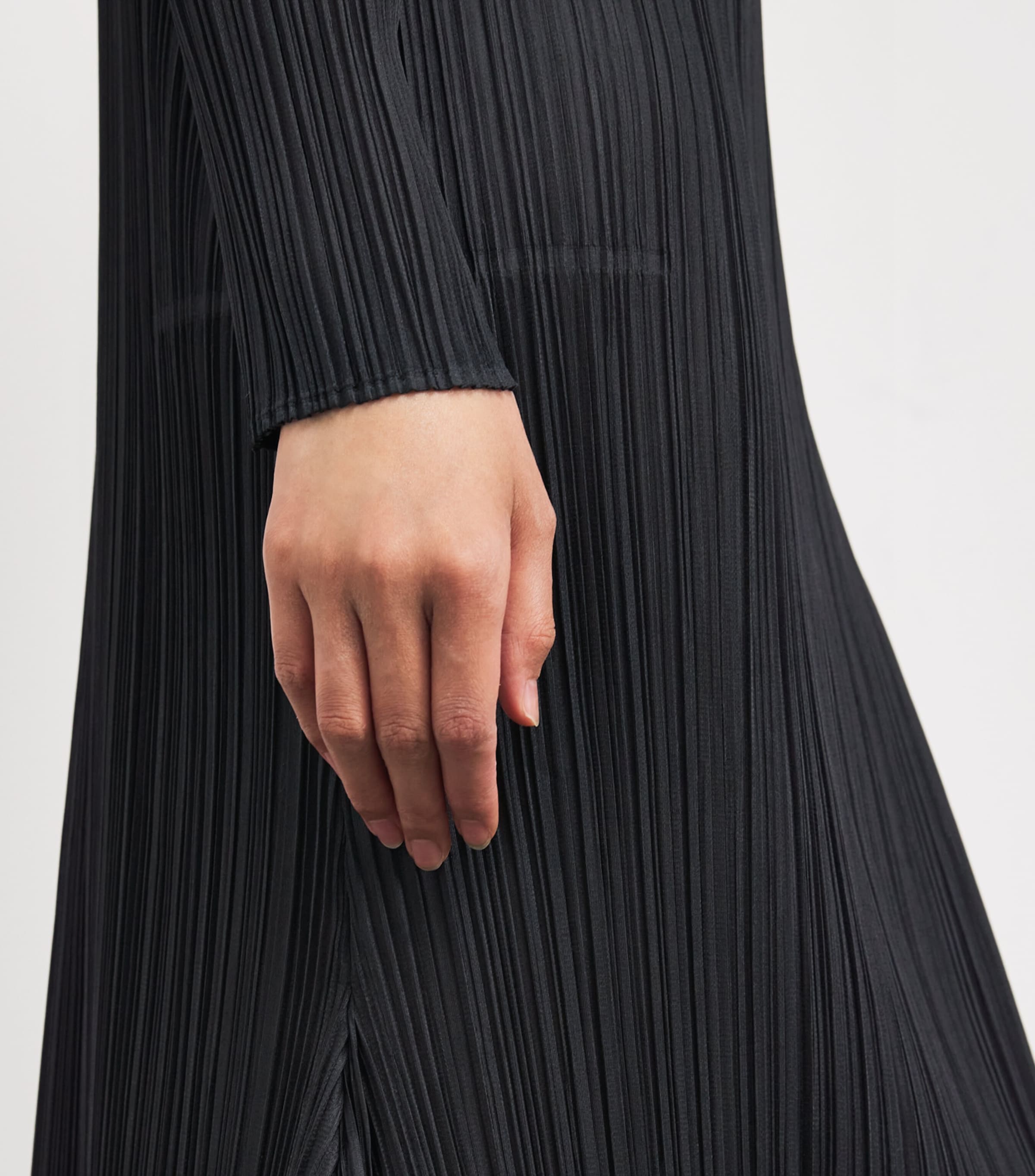 Long-Sleeve Midi Dress BLACK Image 4