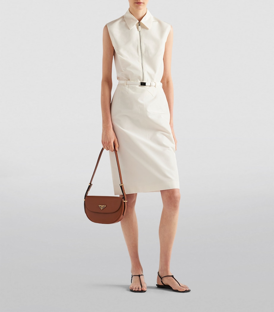 Leather Arqué Flap Shoulder Bag F0XUG Image 8