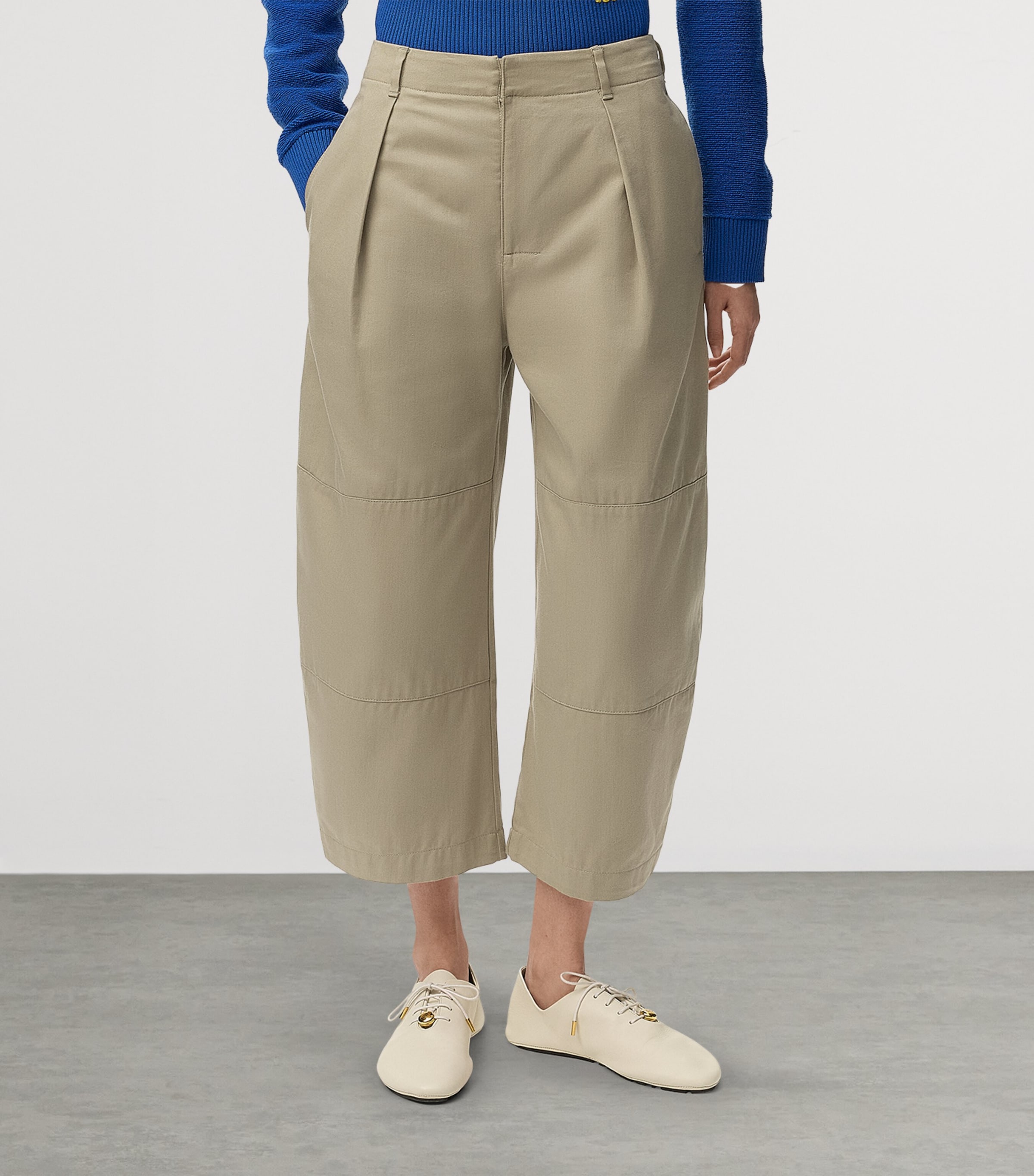 LOEWE Womens Cotton Utility Cropped Trousers Light Sage Image 3