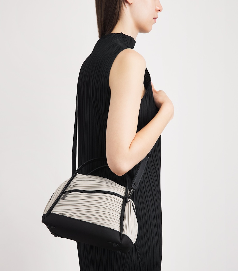 Pleats Please Issey Miyake Bias Pleats Top-Handle Bag Light Grey Image 4
