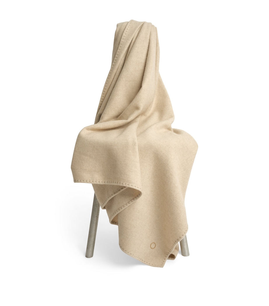 Cashmere Suono Throw (200cm x 145cm) BEIGE Image 2