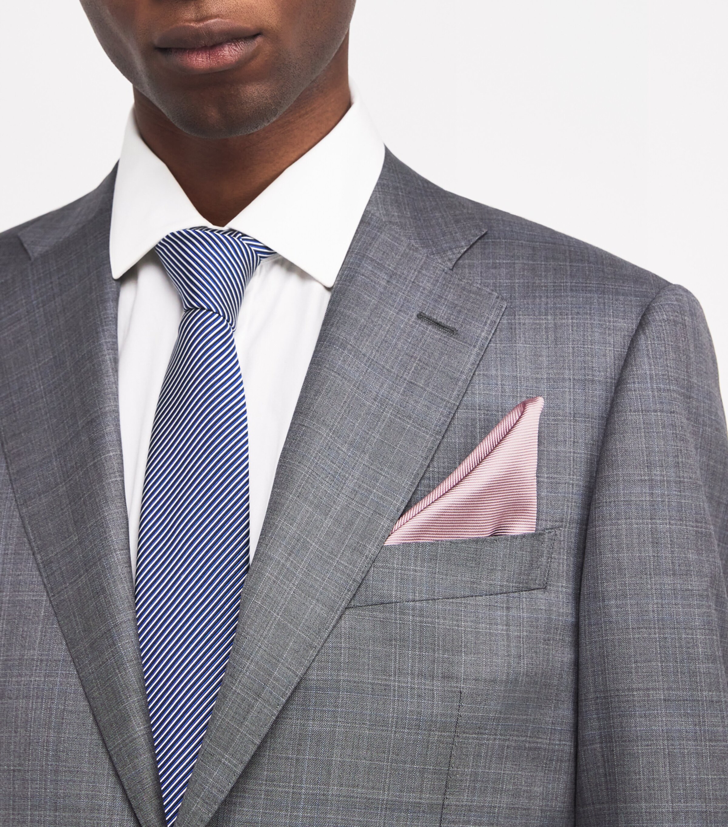 Giorgio Armani Silk Gabardine Pocket Square | Men Accessories | Pocket Squares | Designers | Giorgio Armani | Partywear | Mens | Accessories Giorgio Armani Silk Gabardine Pocket Square | Men Accessories | Pocket Squares | Designers | Giorgio Armani | Partywear | Mens | Accessories