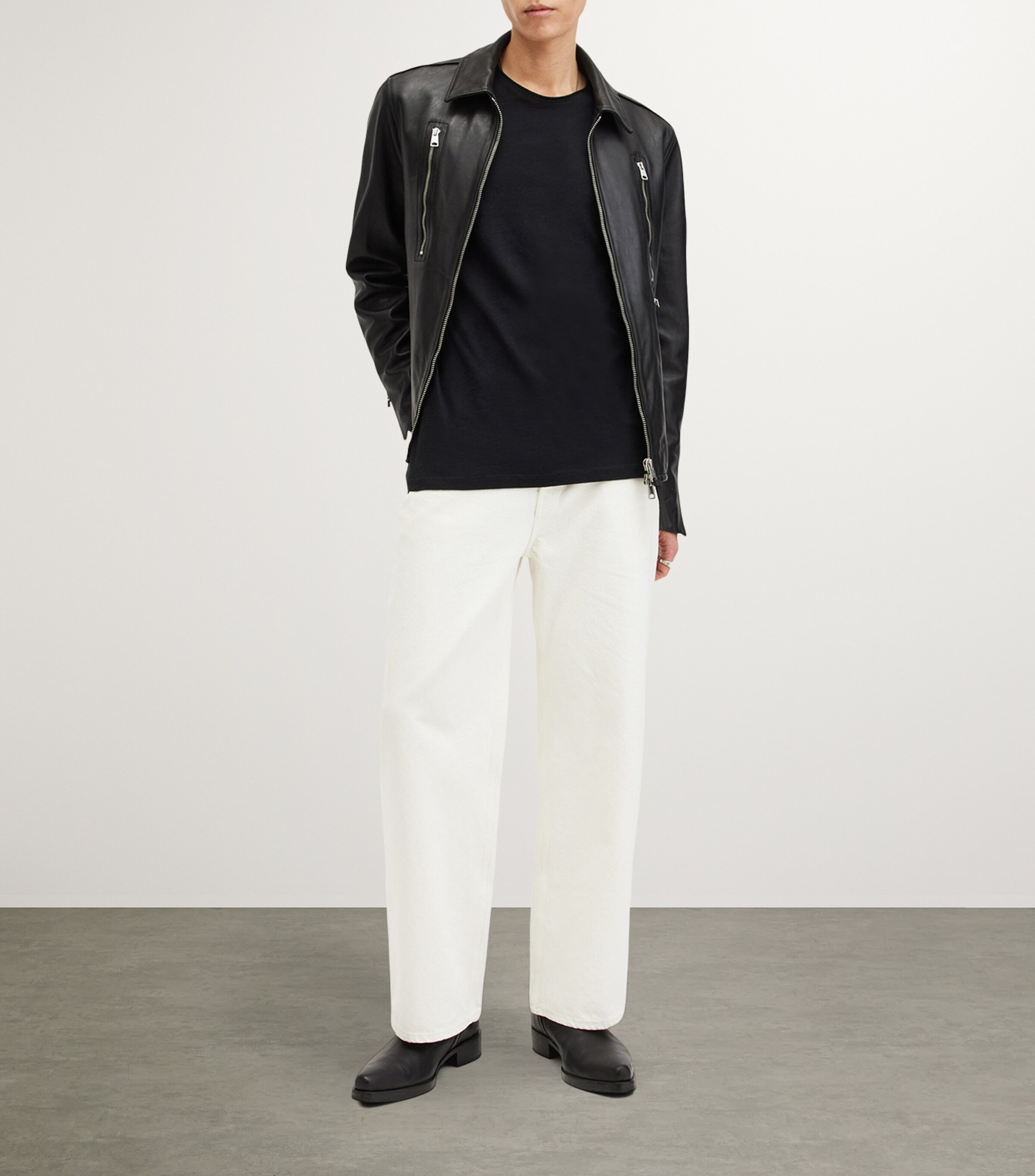 Organic Cotton Figure T-Shirt JET BLACK Image 5