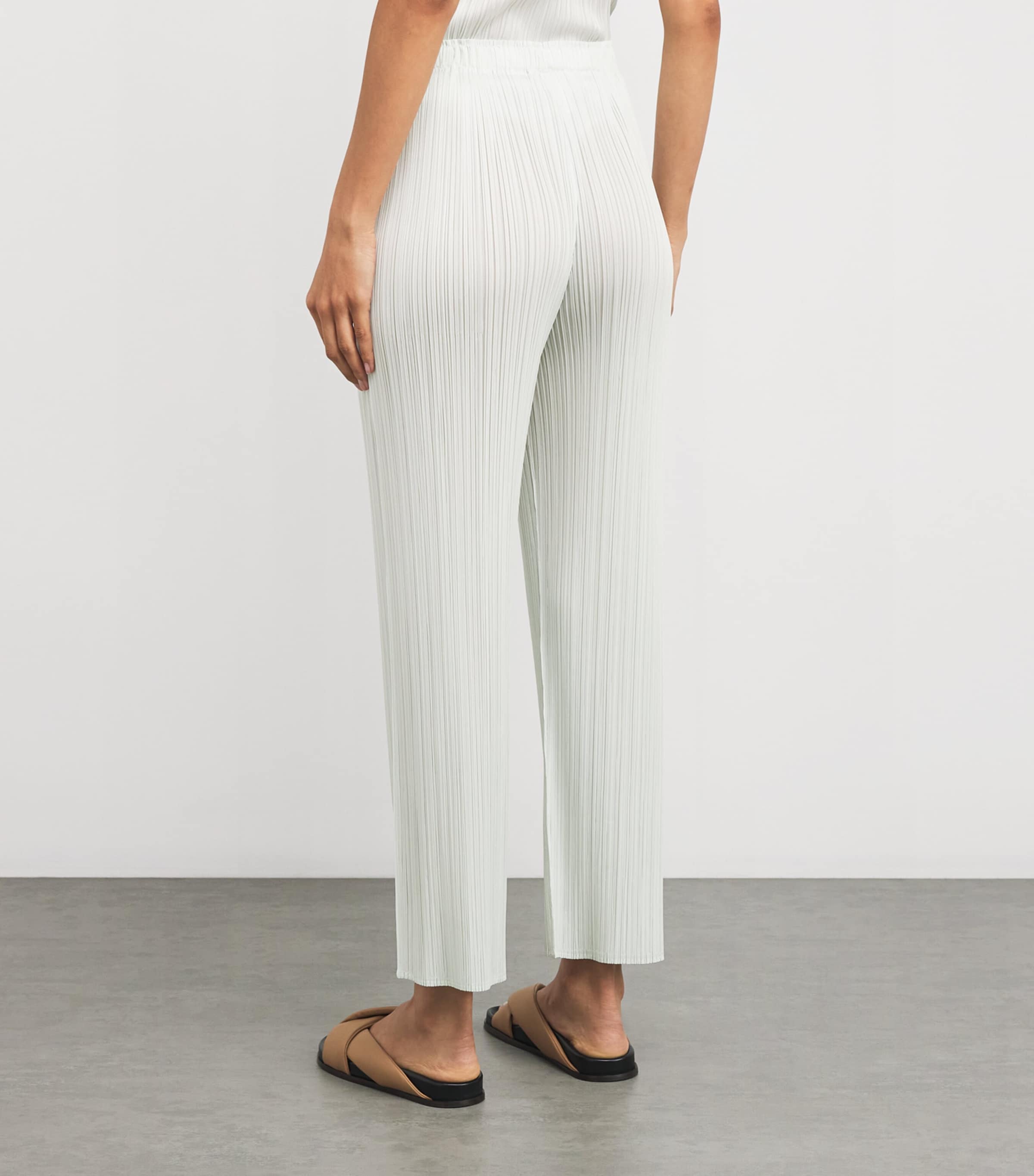 Monthly Colors April Straight Trousers 03 Image 4