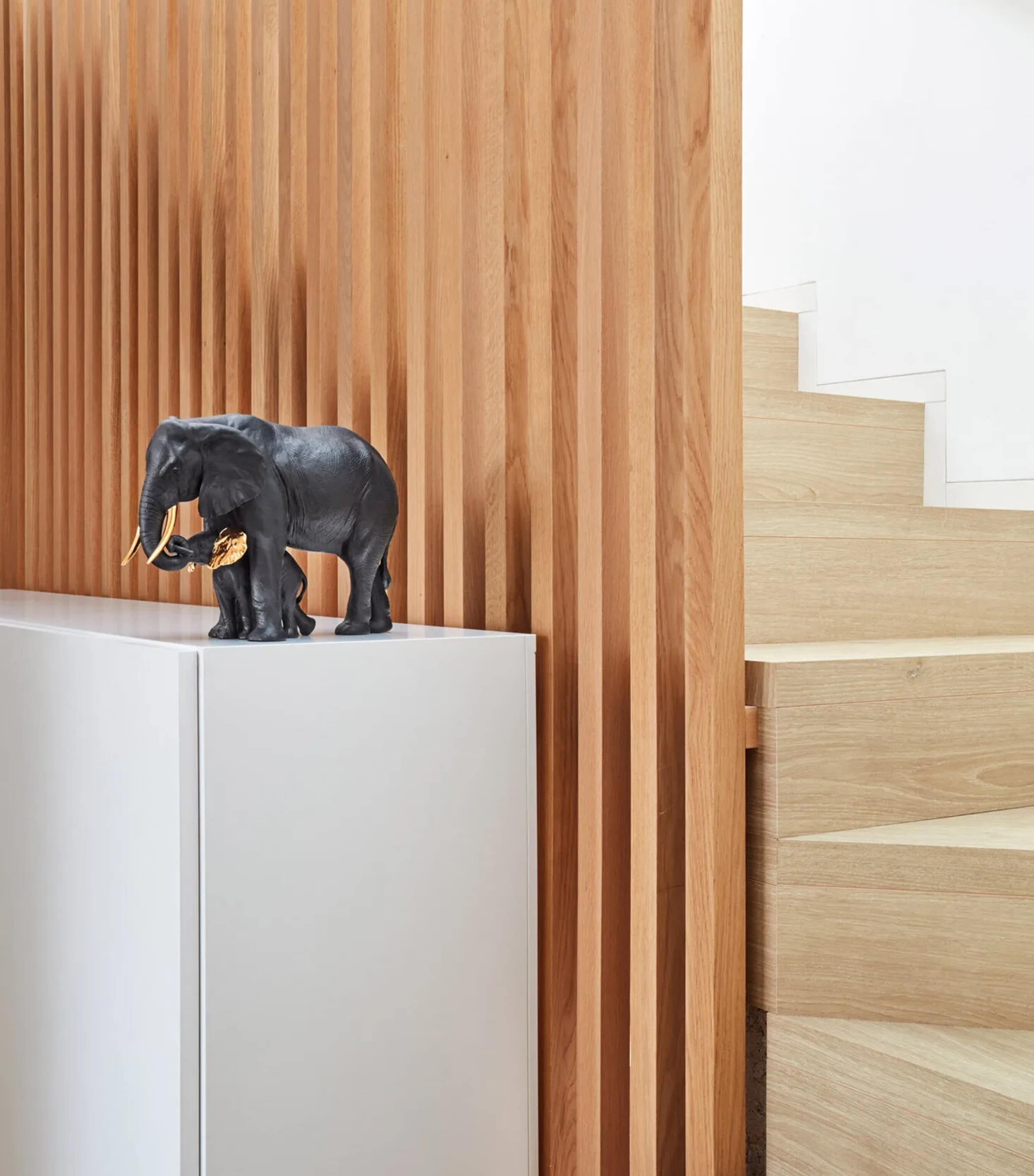 Porcelain Leading the Way Figurine WHITE, BLACK & GOLD Image 4