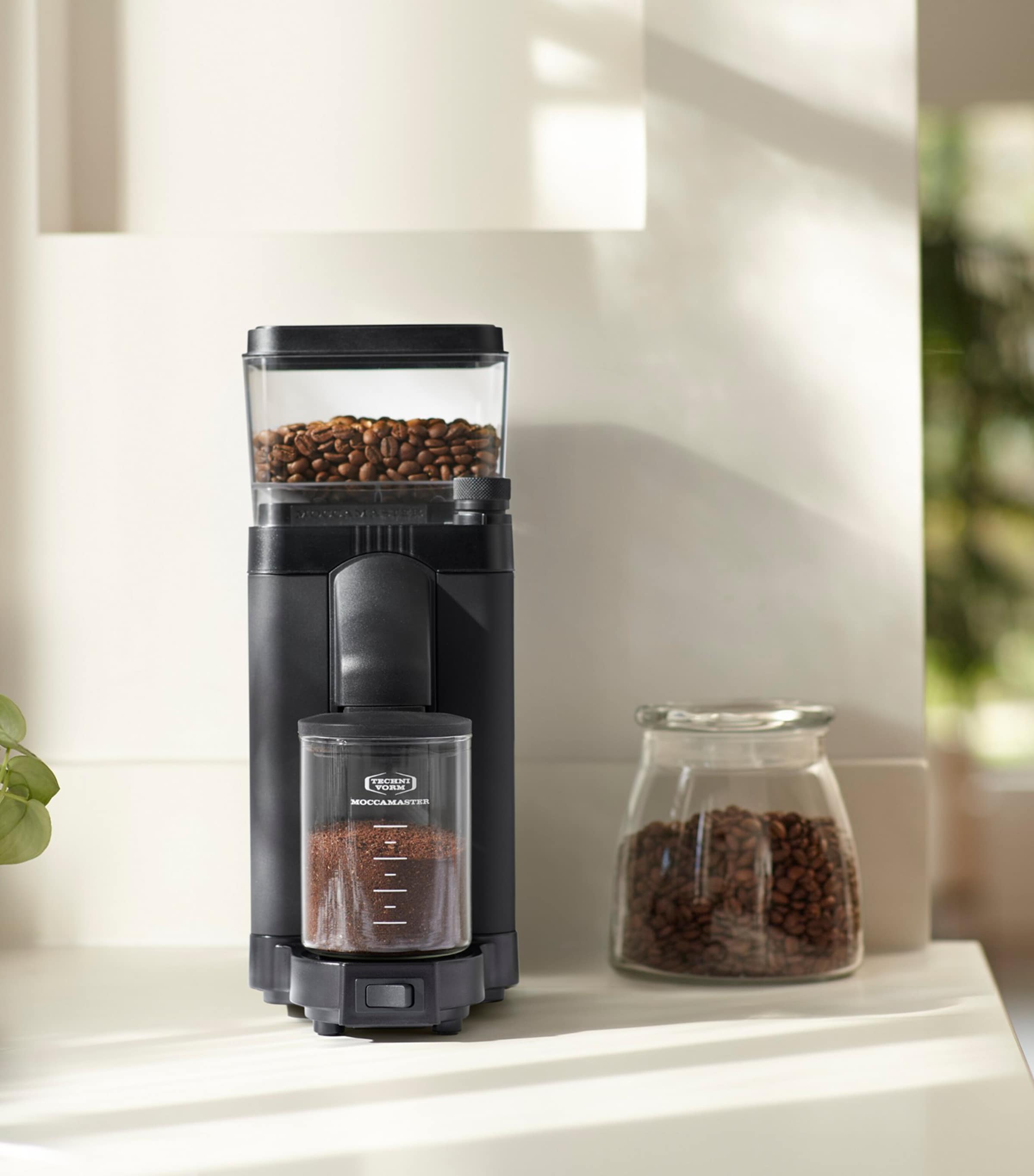 Moccamaster KM5 Coffee Grinder Matt Black Image 2