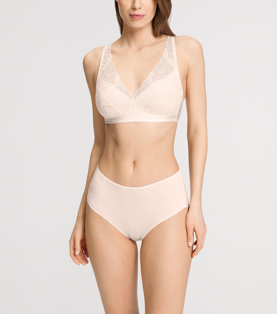 Hanro Womens Stretch-Lace Lightly Padded Bra Creamy Glass Image 4