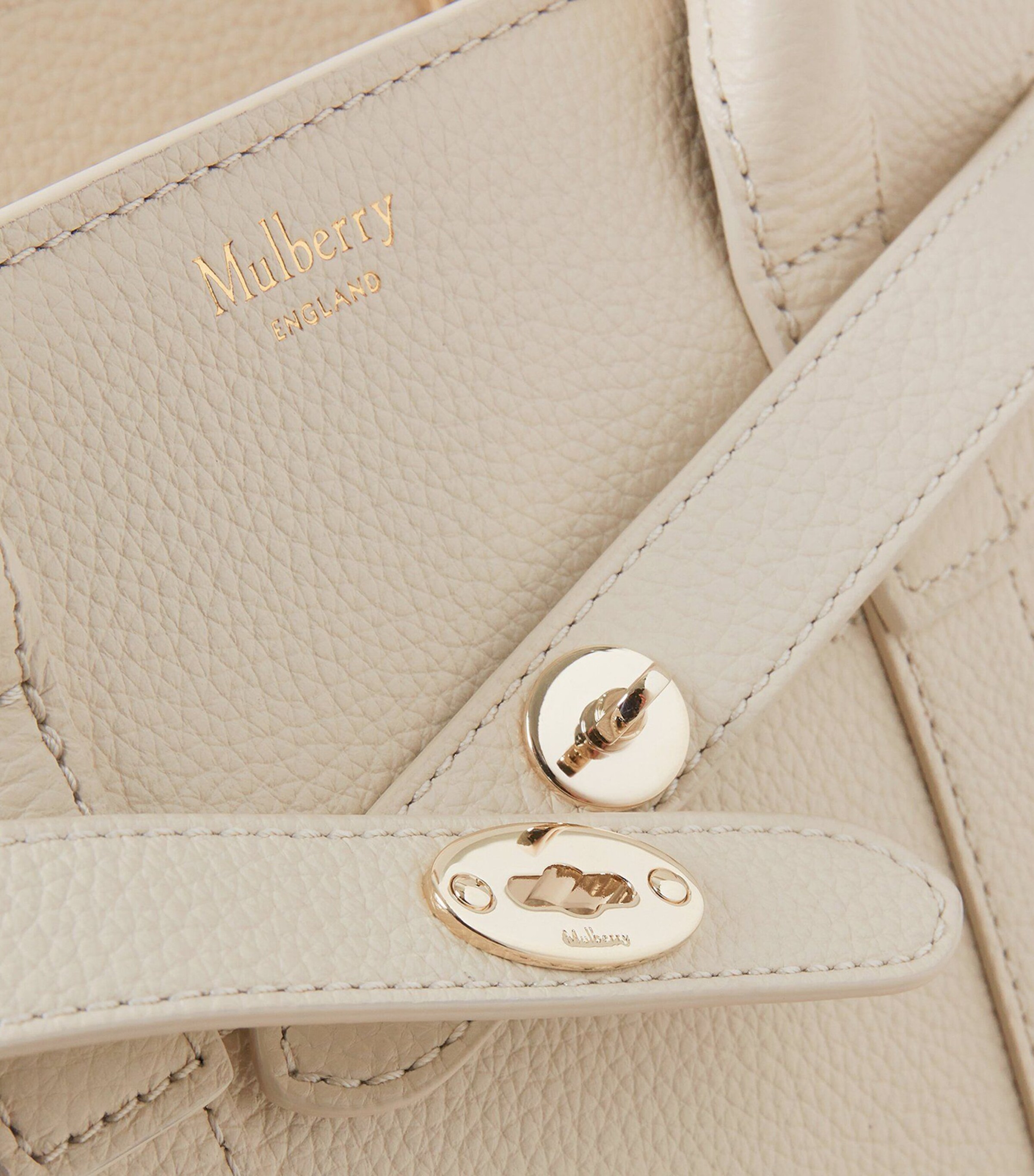 ショルダーバッグ・ポシェット Mulberry 'Baysweater' Small Handbag Mulberry Mini Bayswater Cross-Body Bag | Harrods US