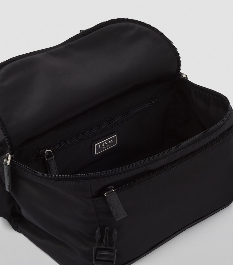 Re-Nylon Shoulder Bag F0002 Image 5