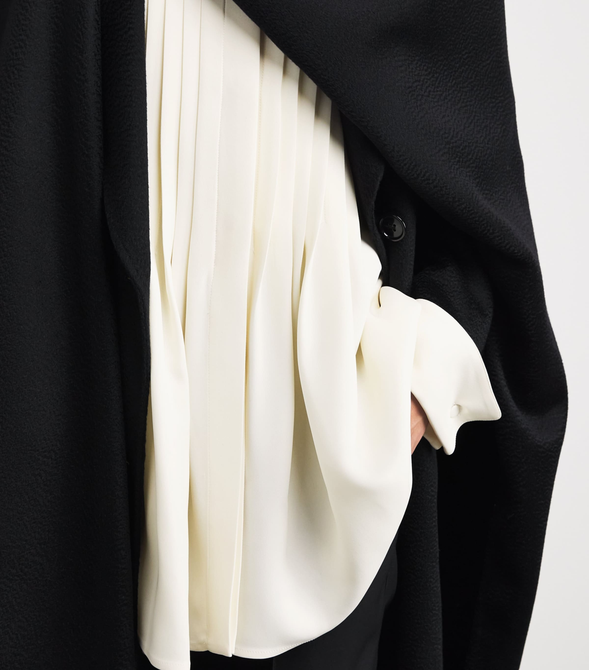 Silk Plastron-Detail Shirt 9000 Image 6