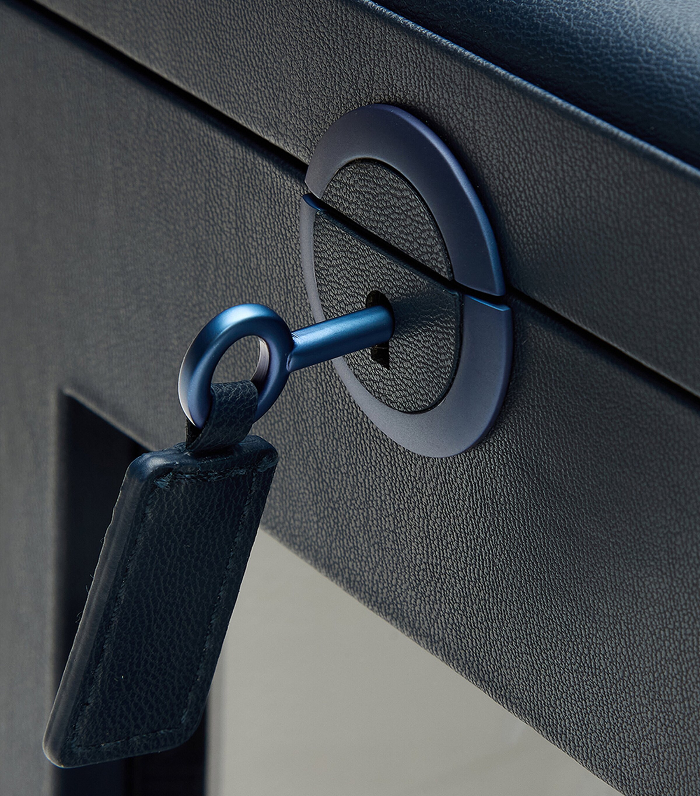 Earth Single Watch Winder MIDNIGHT BLUE Image 7