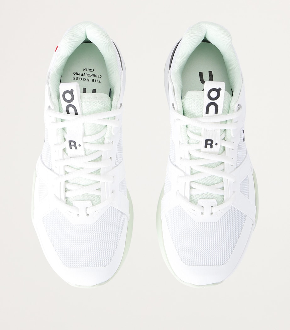 On THE ROGER Clubhouse Pro Youth Trainers White Image 4