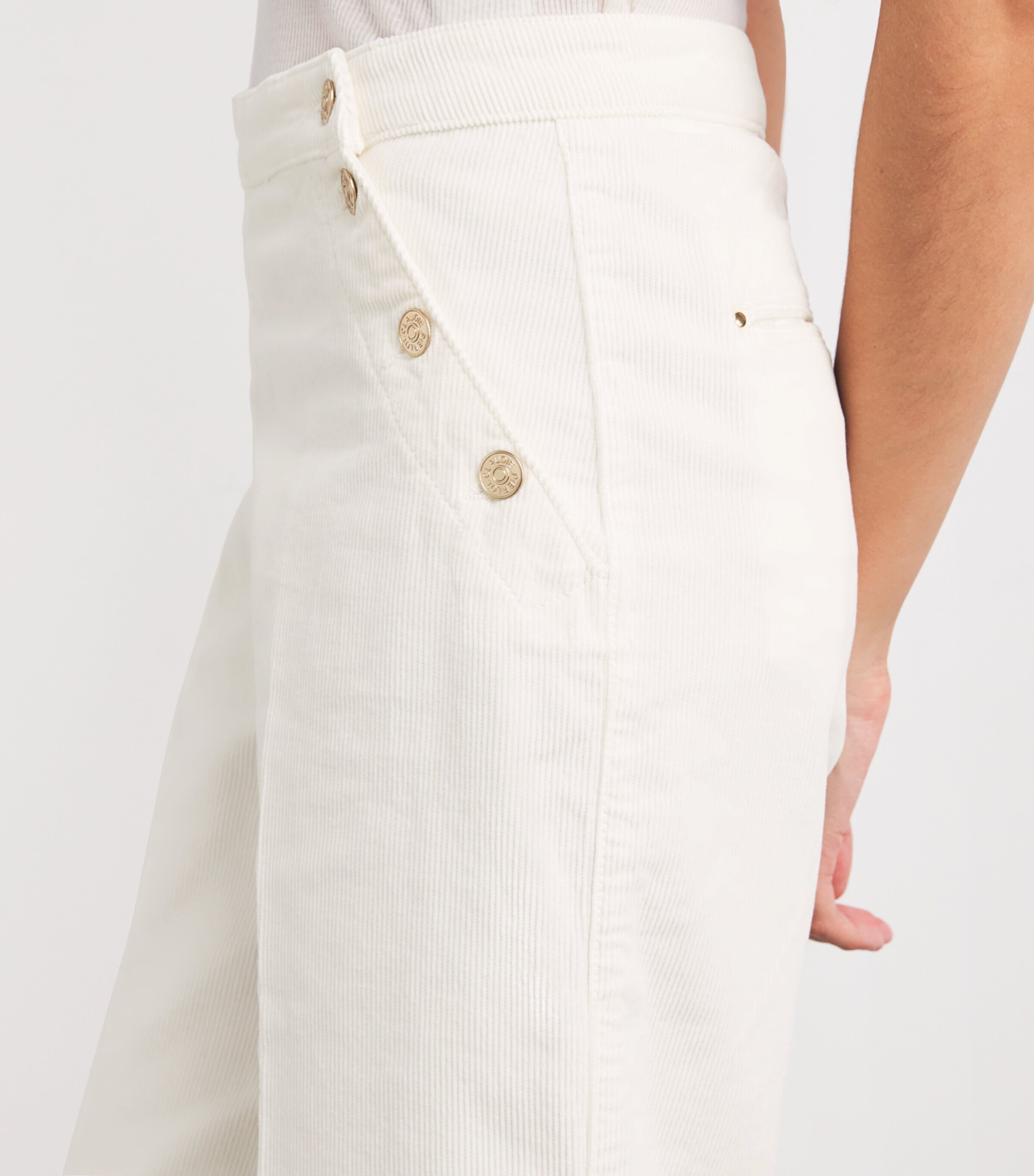 Corduroy Button-Detail Trousers ECRU Image 6