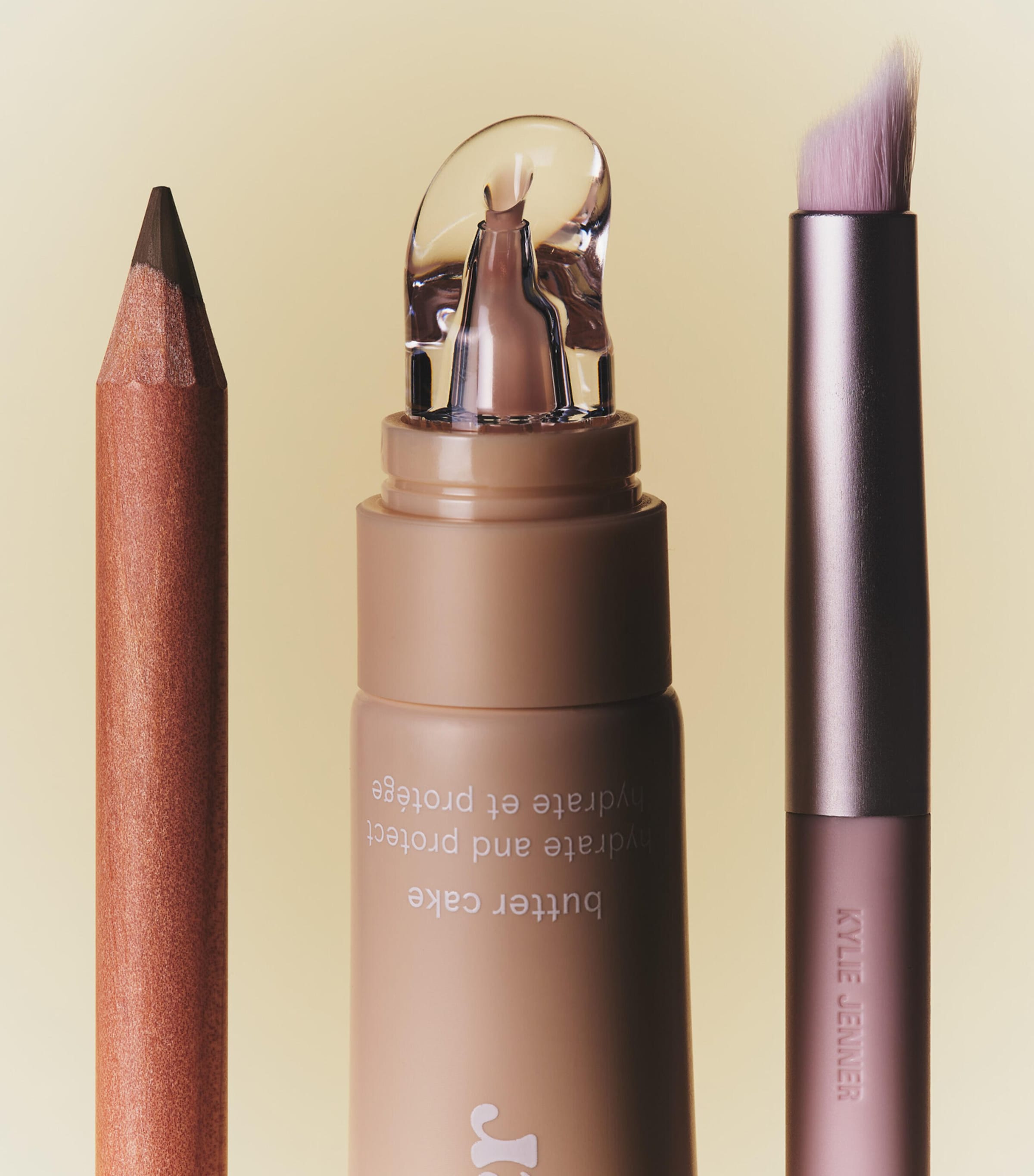 Kylie Cosmetics Lip Sculpt & Diffuse Brush Image 4