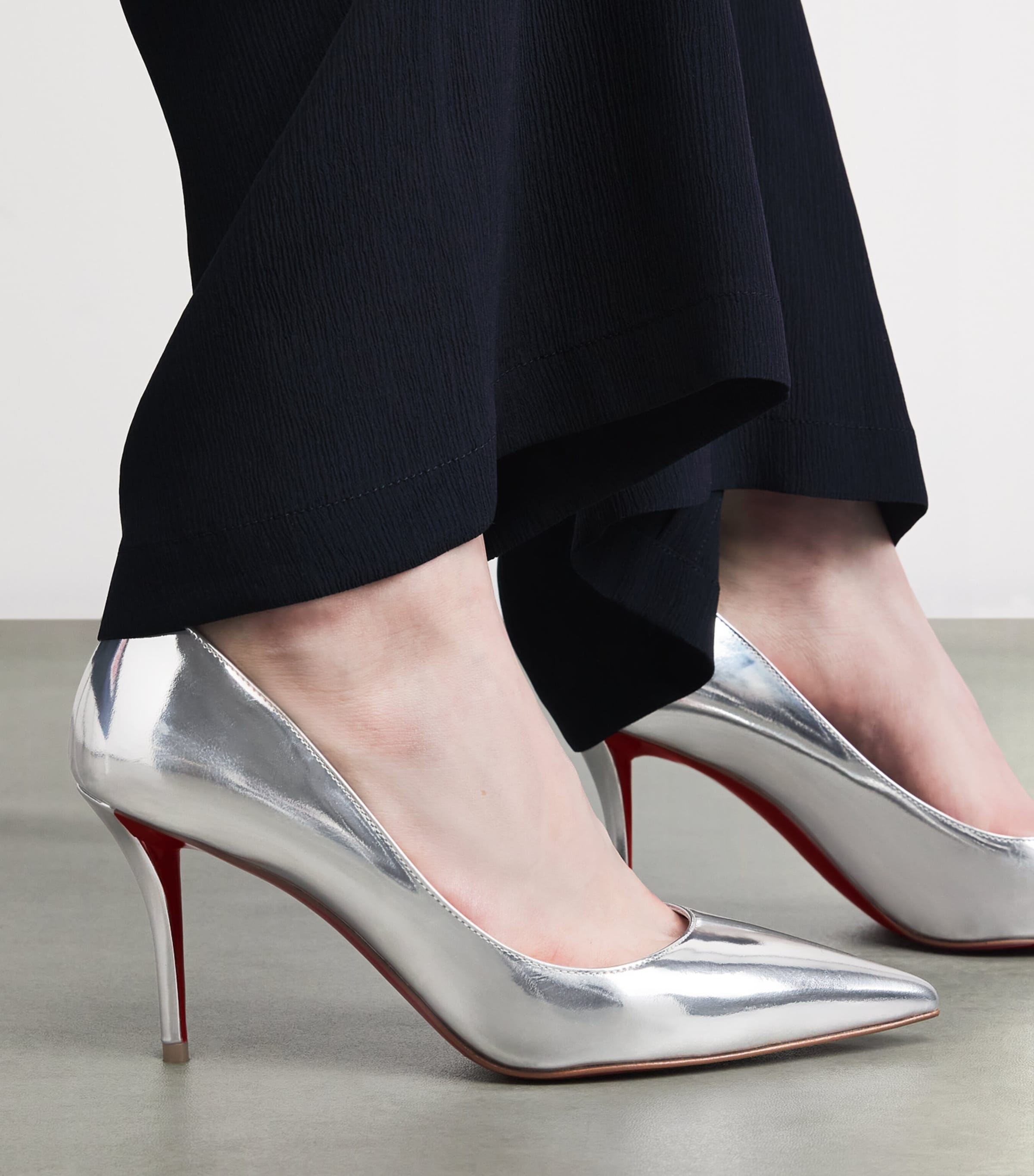 Christian Louboutin Womens Miss Z Patent Leather Pumps  80 Image 6