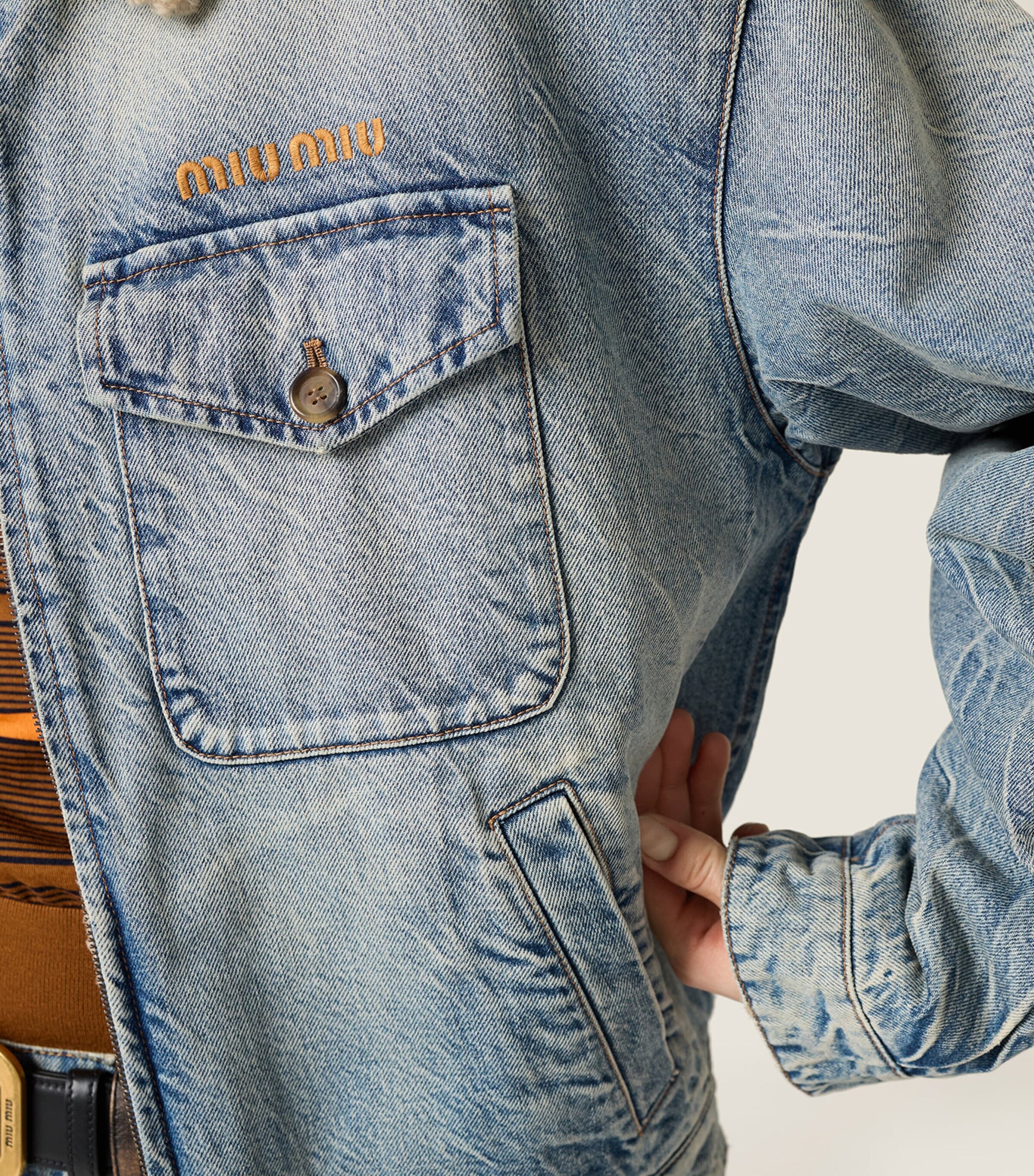 Shearling Denim Jacket F0076 Image 4