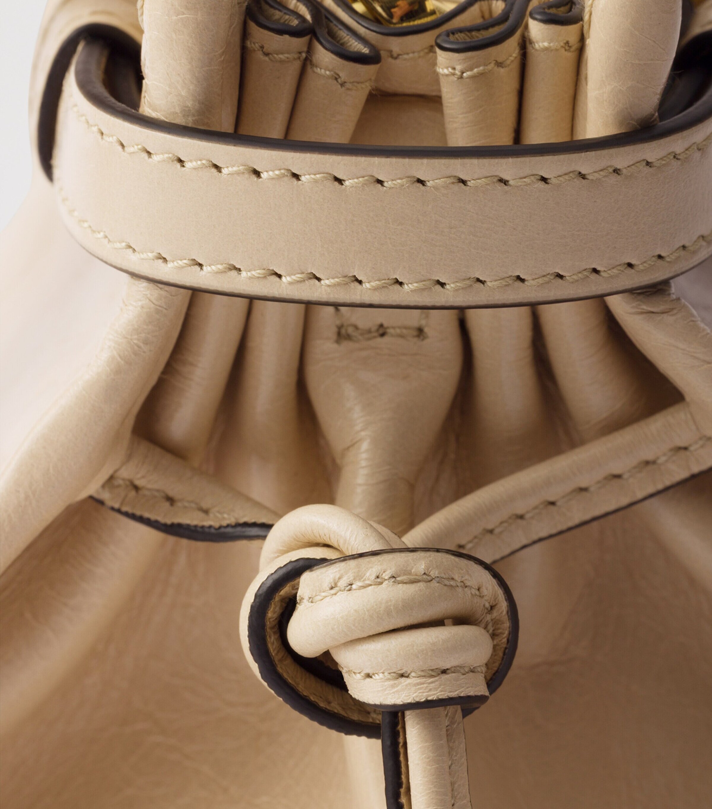 Small Leather Shoulder Bag F03MV Image 7