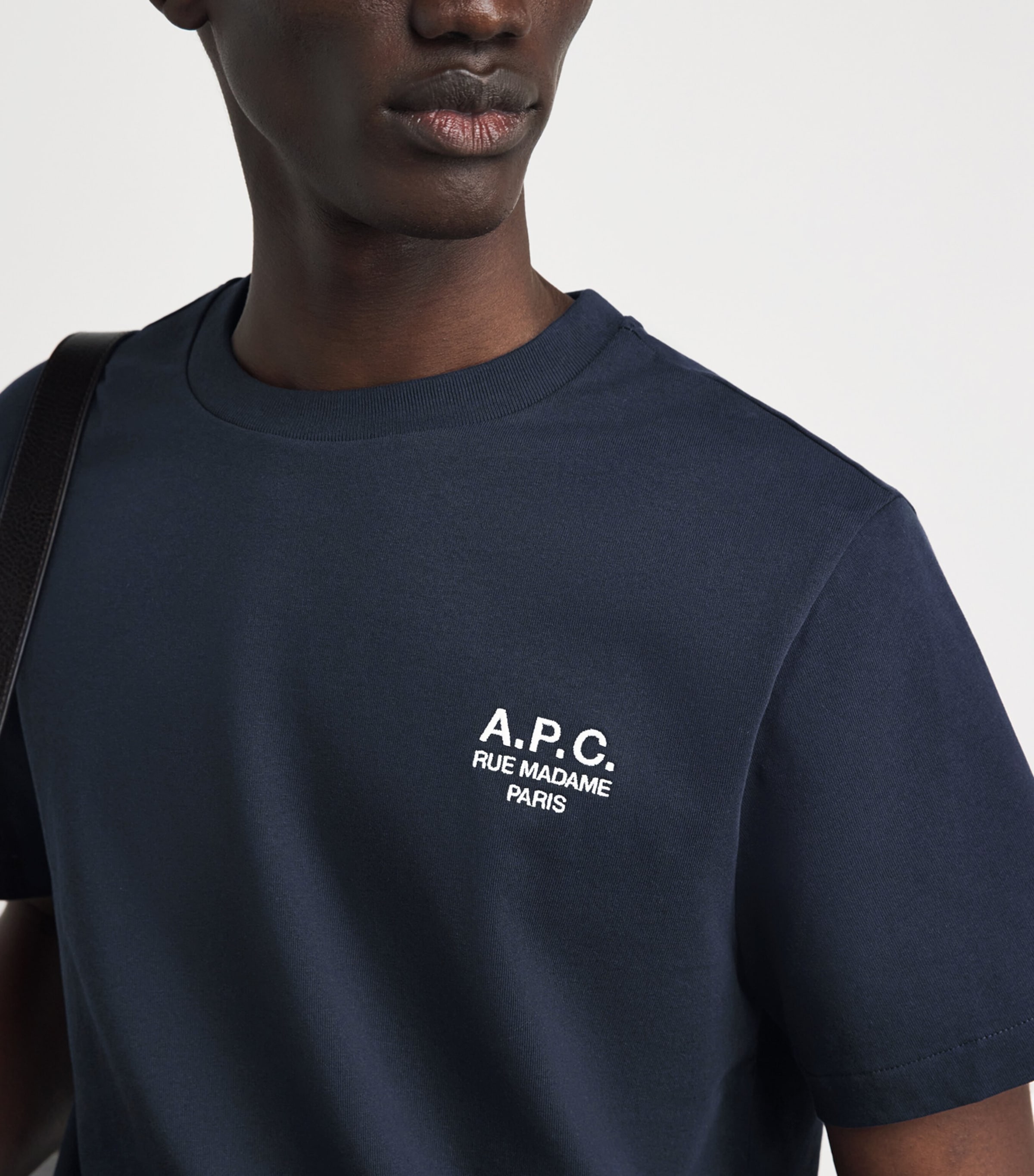 A.P.C. Mens Cotton Logo T-Shirt Tiq Dark Navy/ecru Image 3