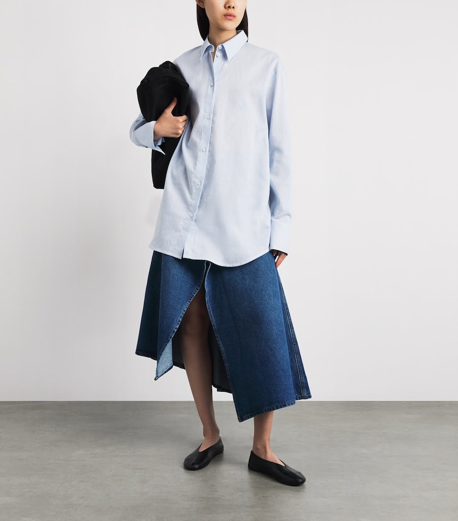 Toteme Womens Cotton-Linen Oversized Shirt Blue Image 2
