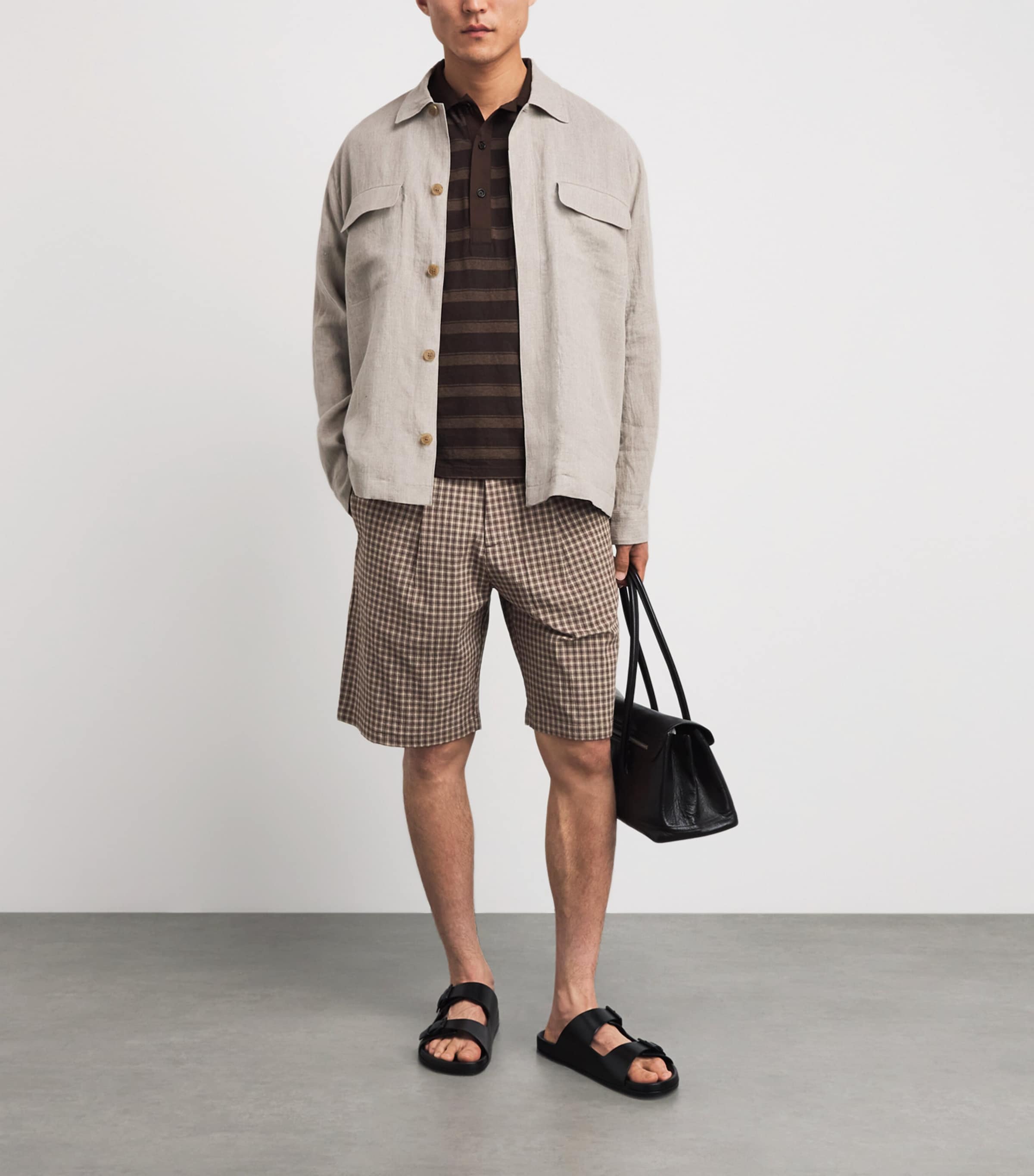 Oliver Spencer Mens Pleated Chino Shorts Brown Image 2