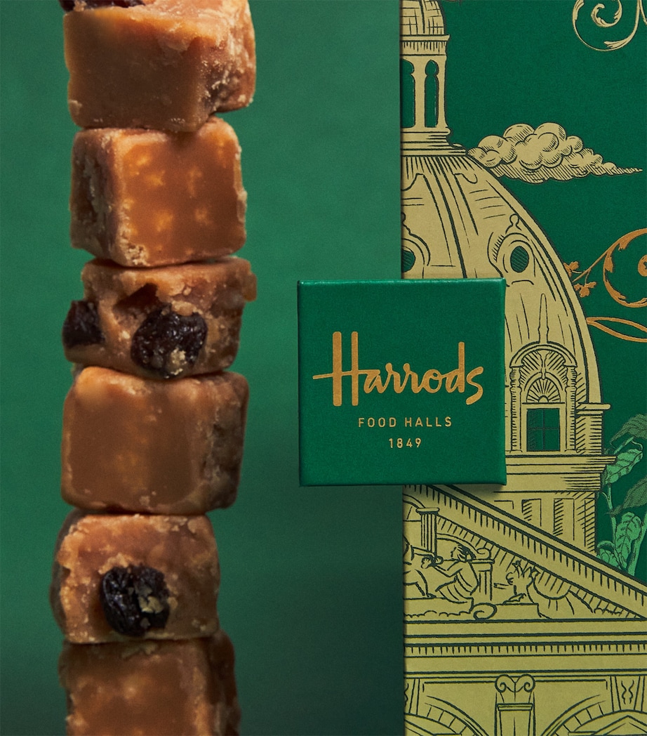 Harrods Festive Fudge Duo Gift Set (300g) Image 2