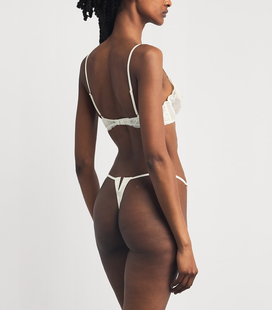 Kiki de Montparnasse Womens Lace Fleurs Veloutées Demi Bra Ivory Image 3