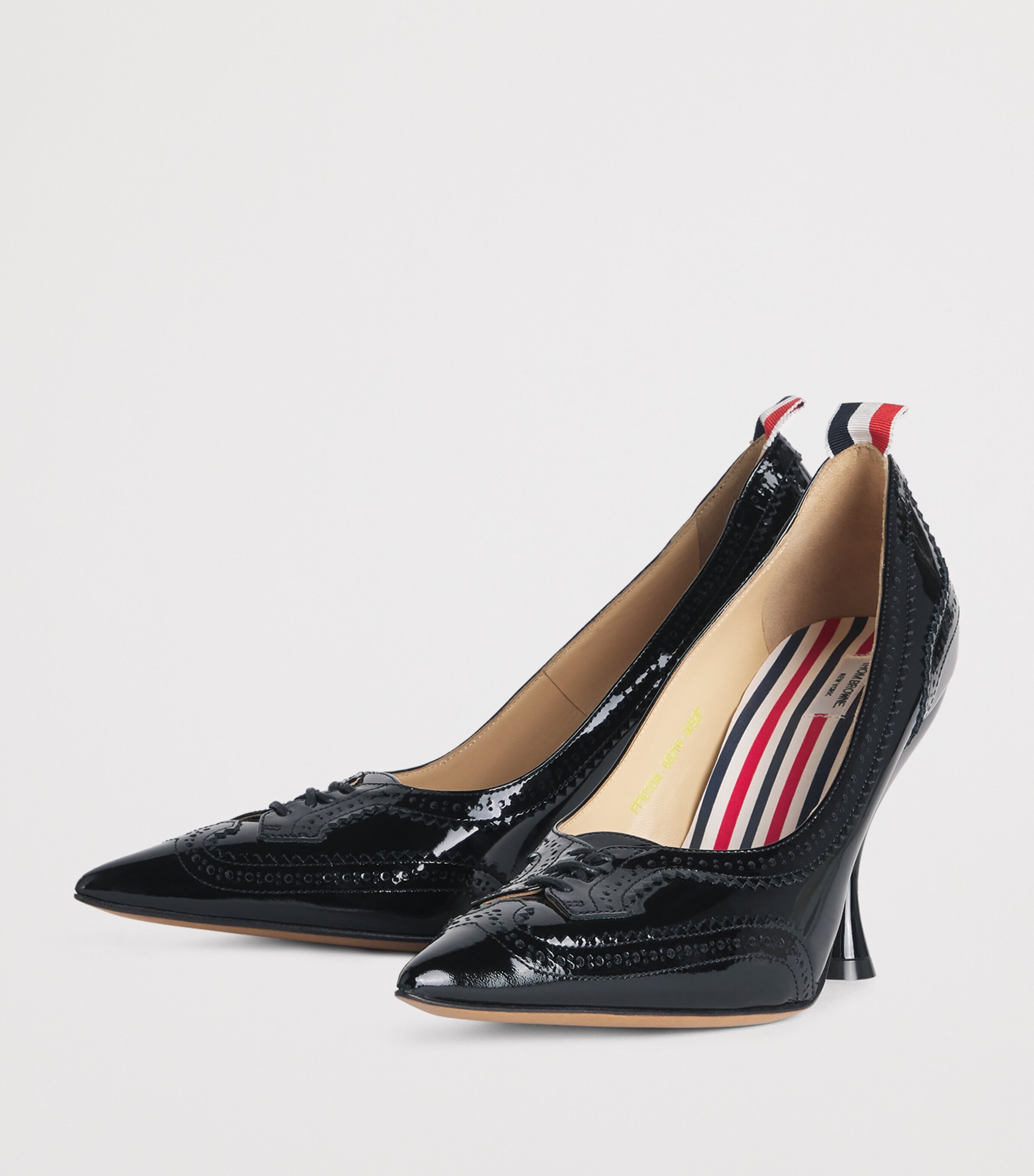 Thom Browne Patent Leather Wingtip Pumps 90 Black Image 2