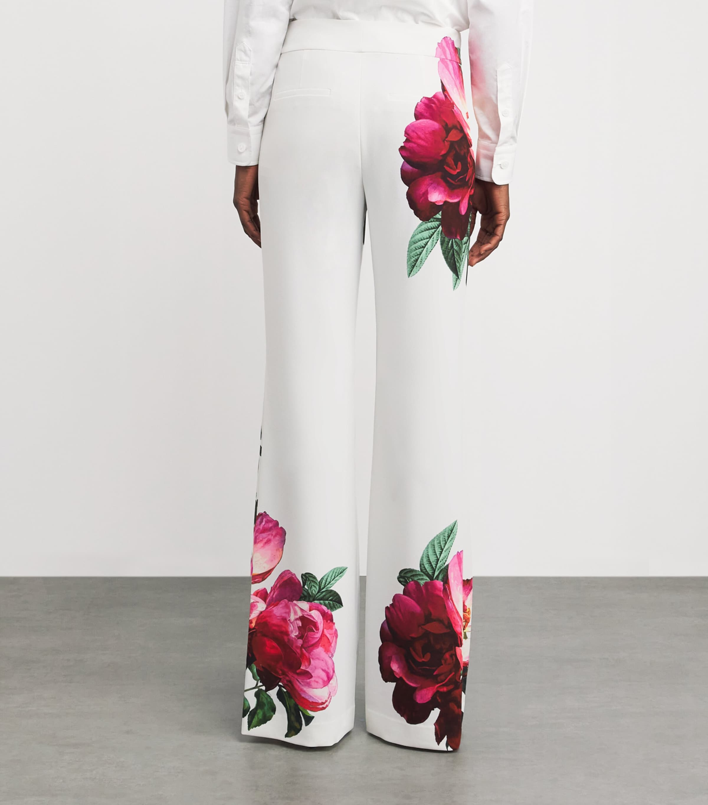 Alice+Olivia Womens Floral Print Andrew Flared Trousers O/white Image 5