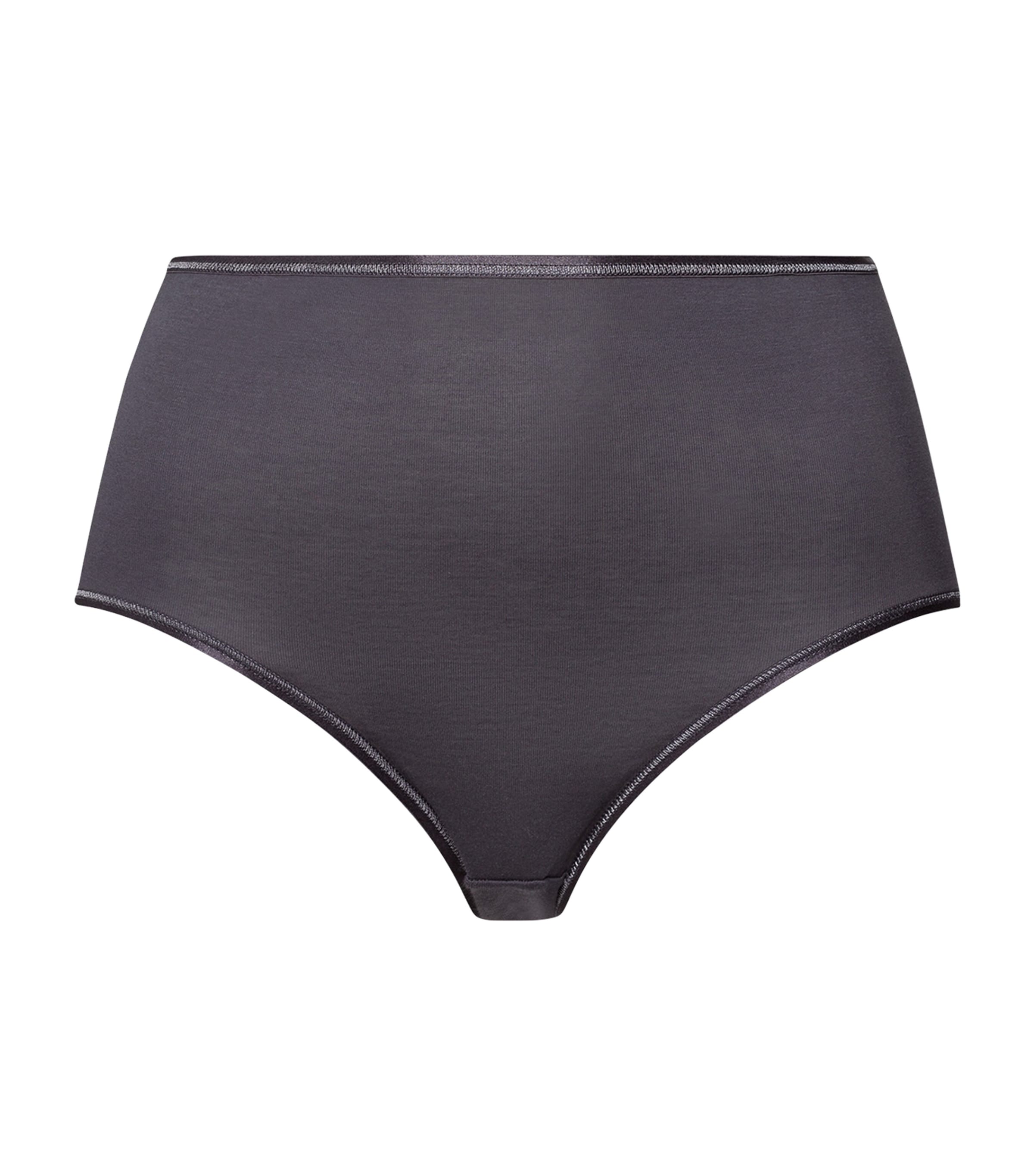Hanro Cotton Seamless Maxi Brief In Black
